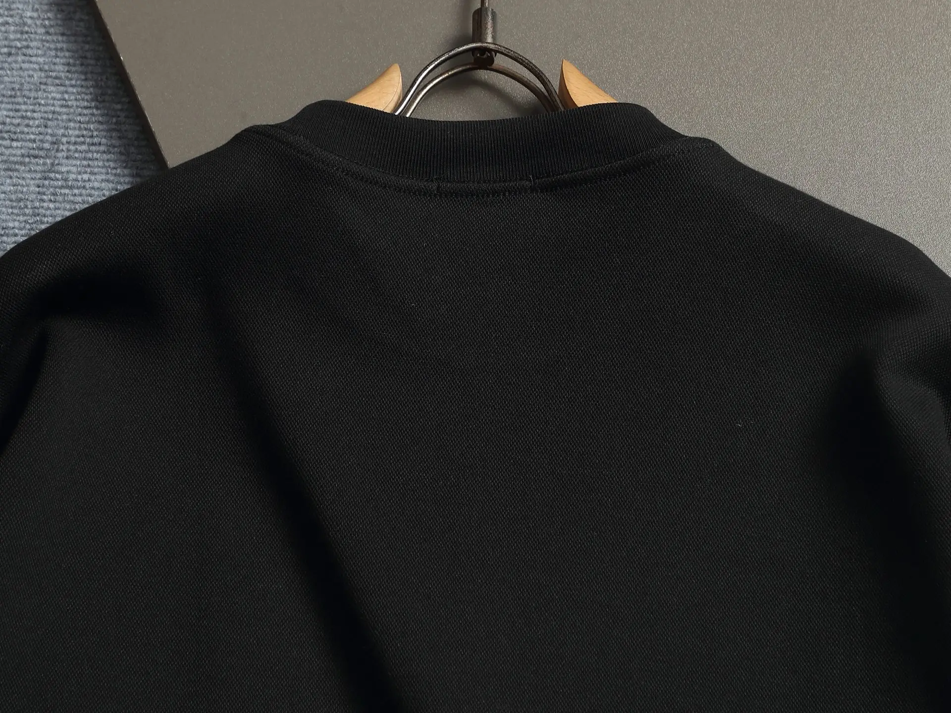 Anagram Embossed Cotton Sweatshirt D17021957 — view 9