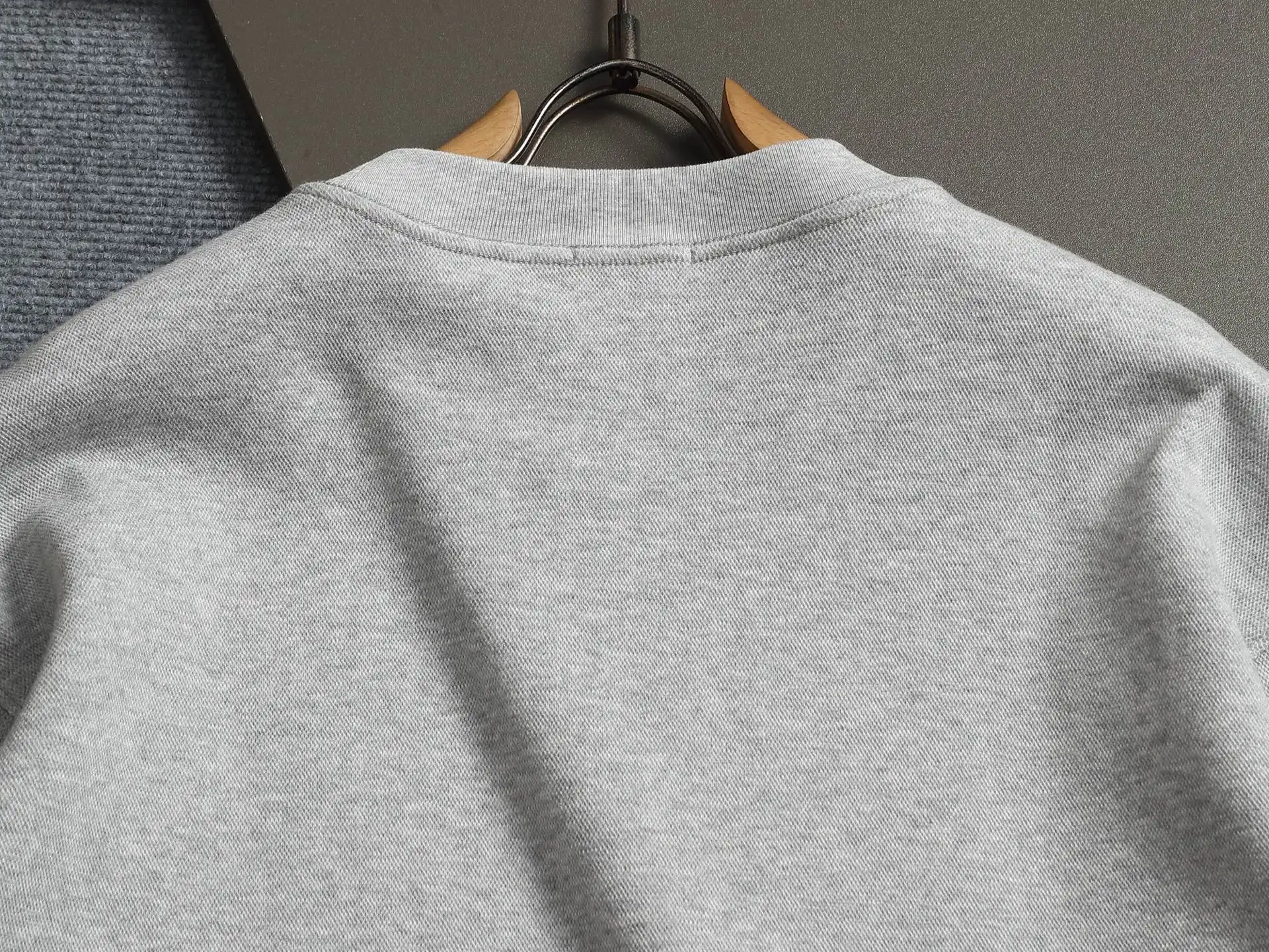 Embossed Anagram Logo Sweatshirt D17021958 — view 9