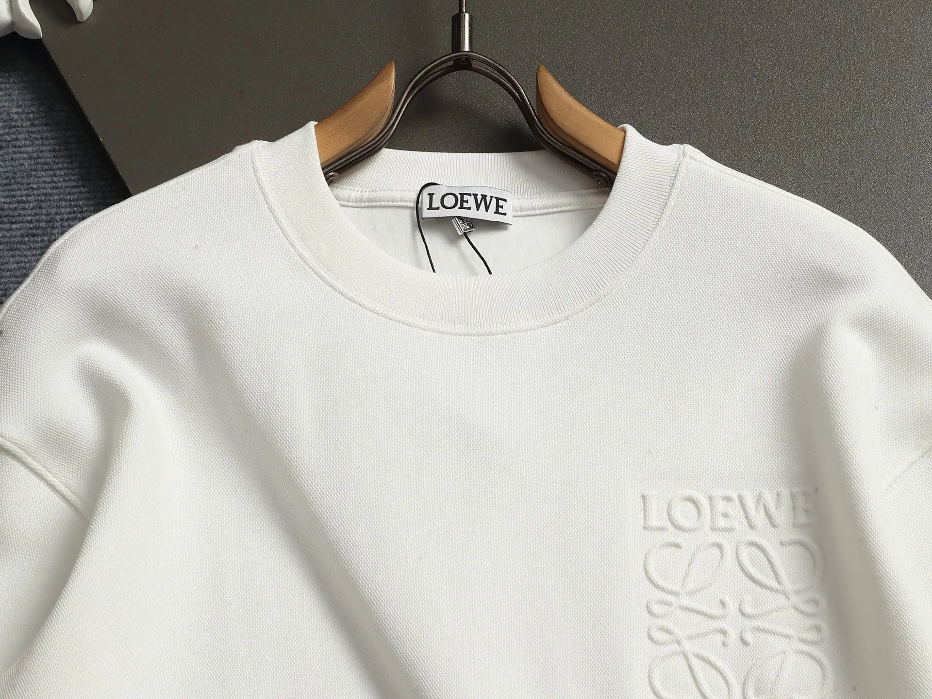 Anagram Embossed Crew-Neck Sweatshirt D17021959 — view 2