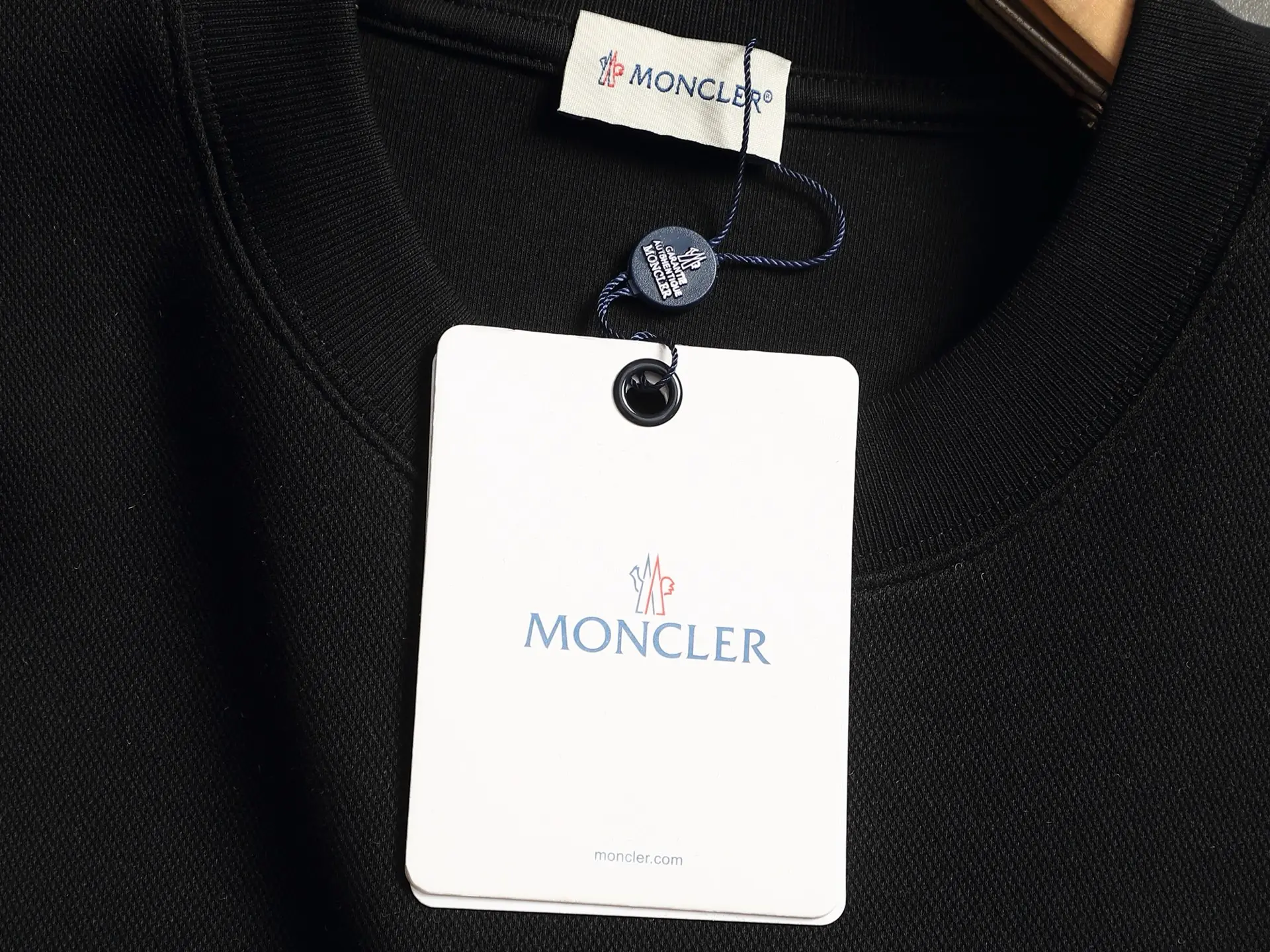 Logo-Embroidered Crew-Neck Sweatshirt D17021961 — view 5
