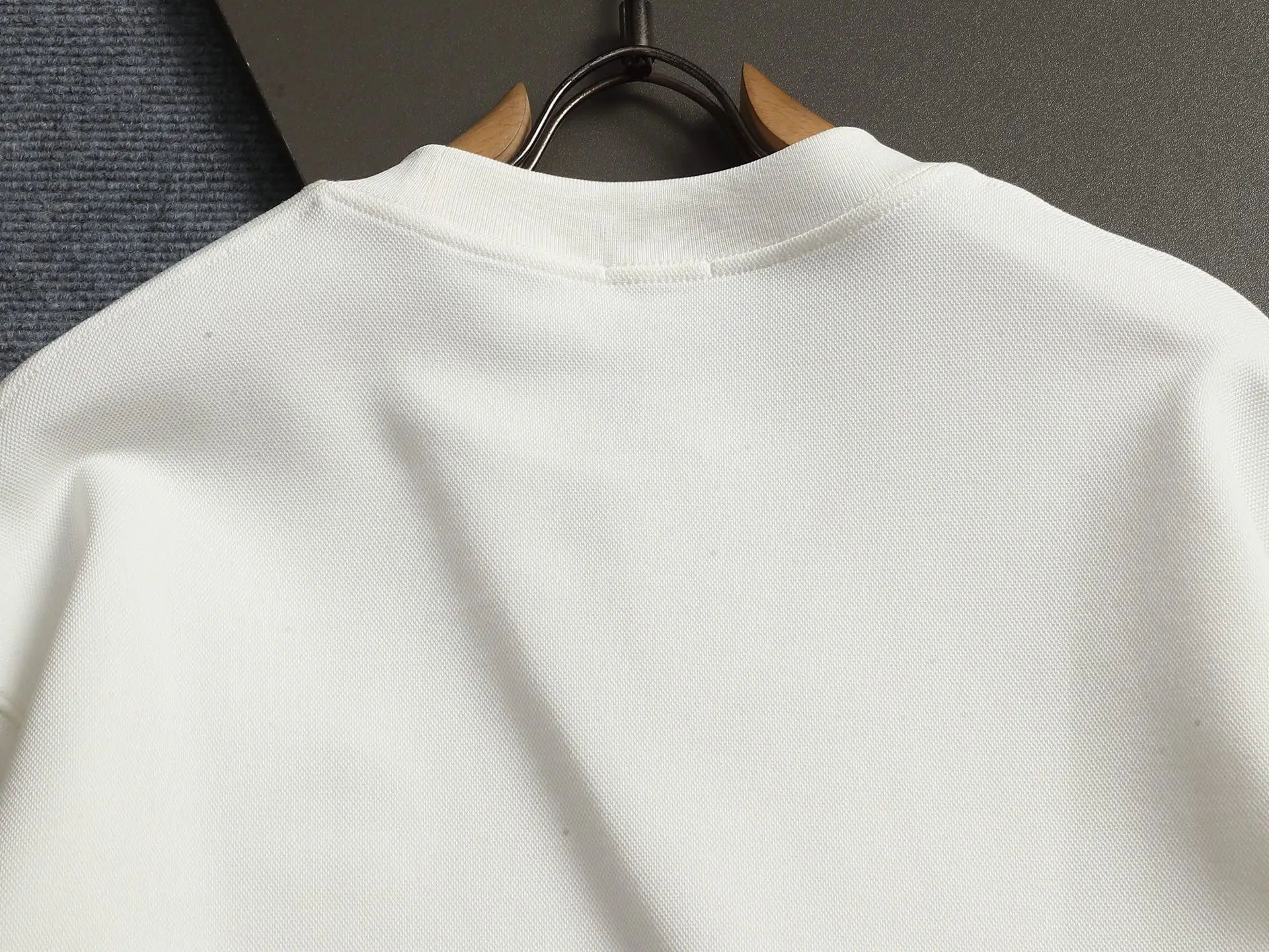 Logo-Embroidered Crew-Neck Sweatshirt D17021960 — view 9