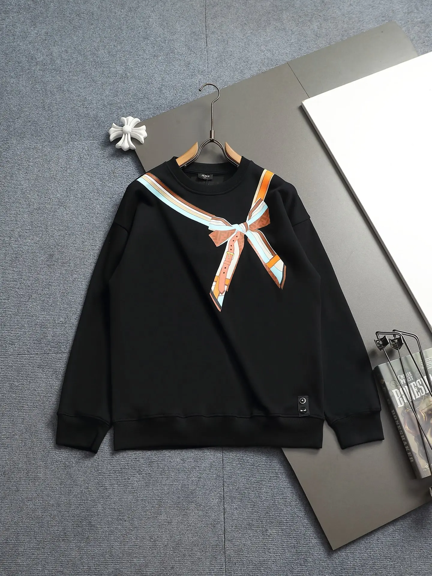 Fendi Logo Scarf Print Crew-Neck Sweatshirt D17021946