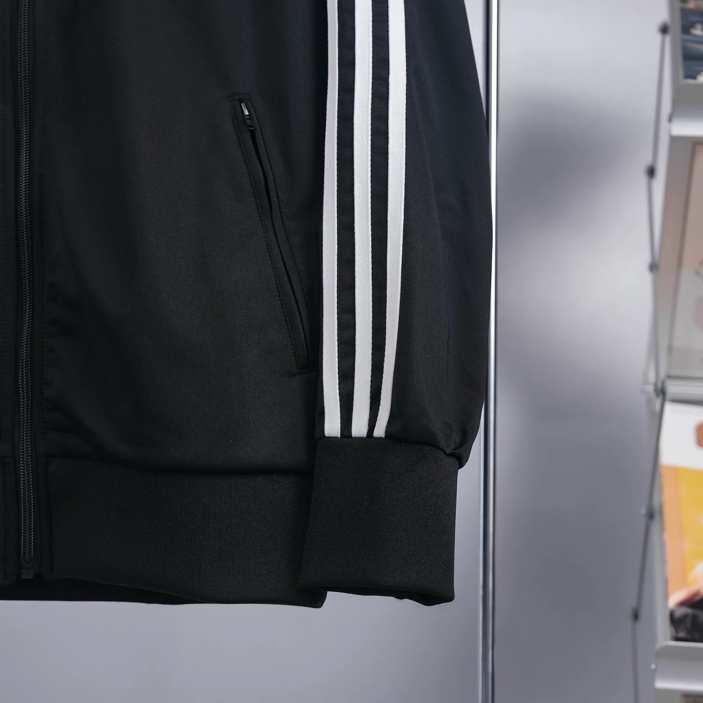 Adicolor Firebird Tricot Track Jacket D17021776 — view 13