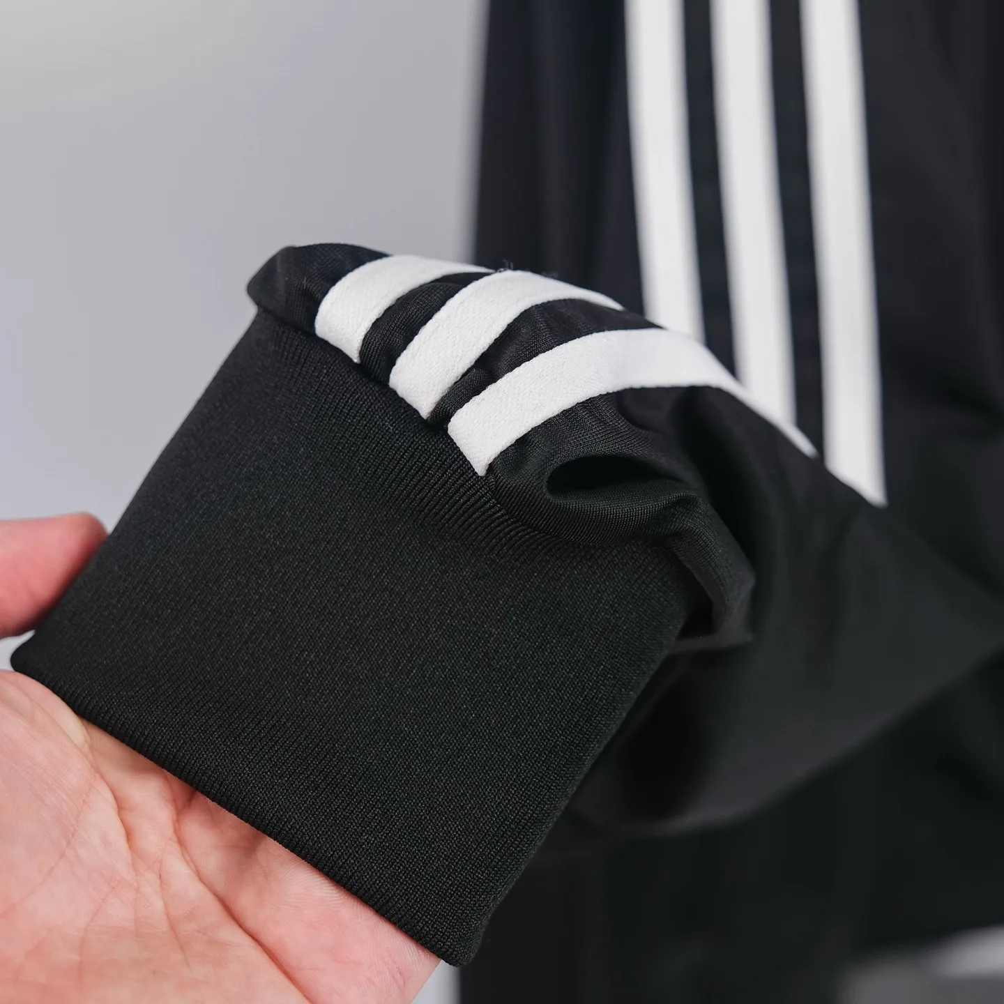Adicolor Firebird Tricot Track Jacket D17021776 — view 14