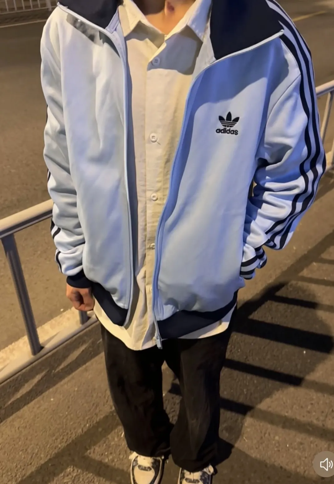 Adicolor Classics 3-Stripes Track Jacket D17021726 — view 12