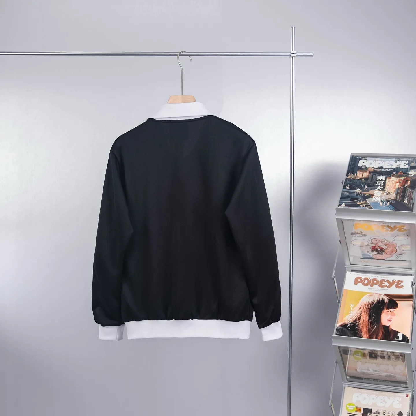 Adicolor Classics 3-Stripes Track Jacket D17021727 — view 4