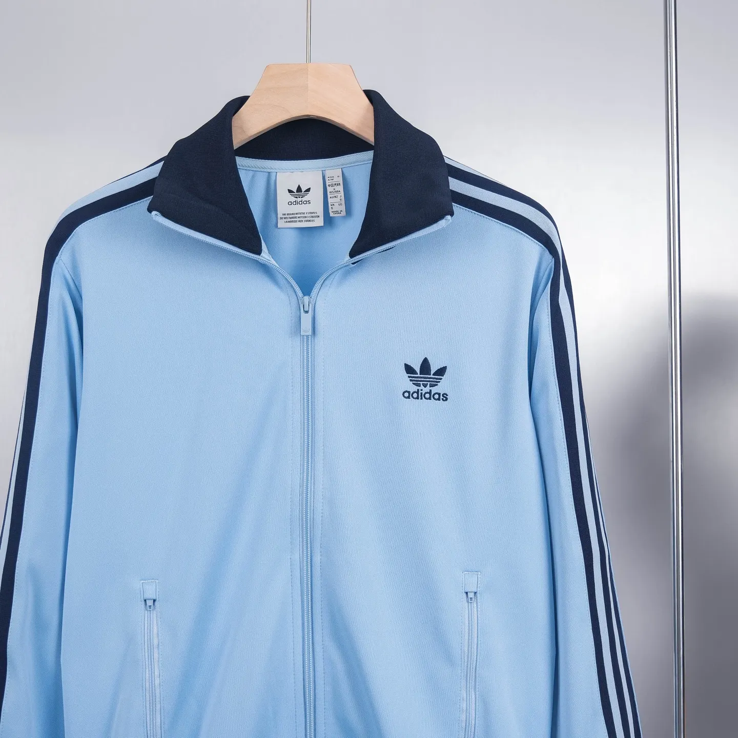Adicolor Classics 3-Stripes Track Jacket D17021727 — view 6