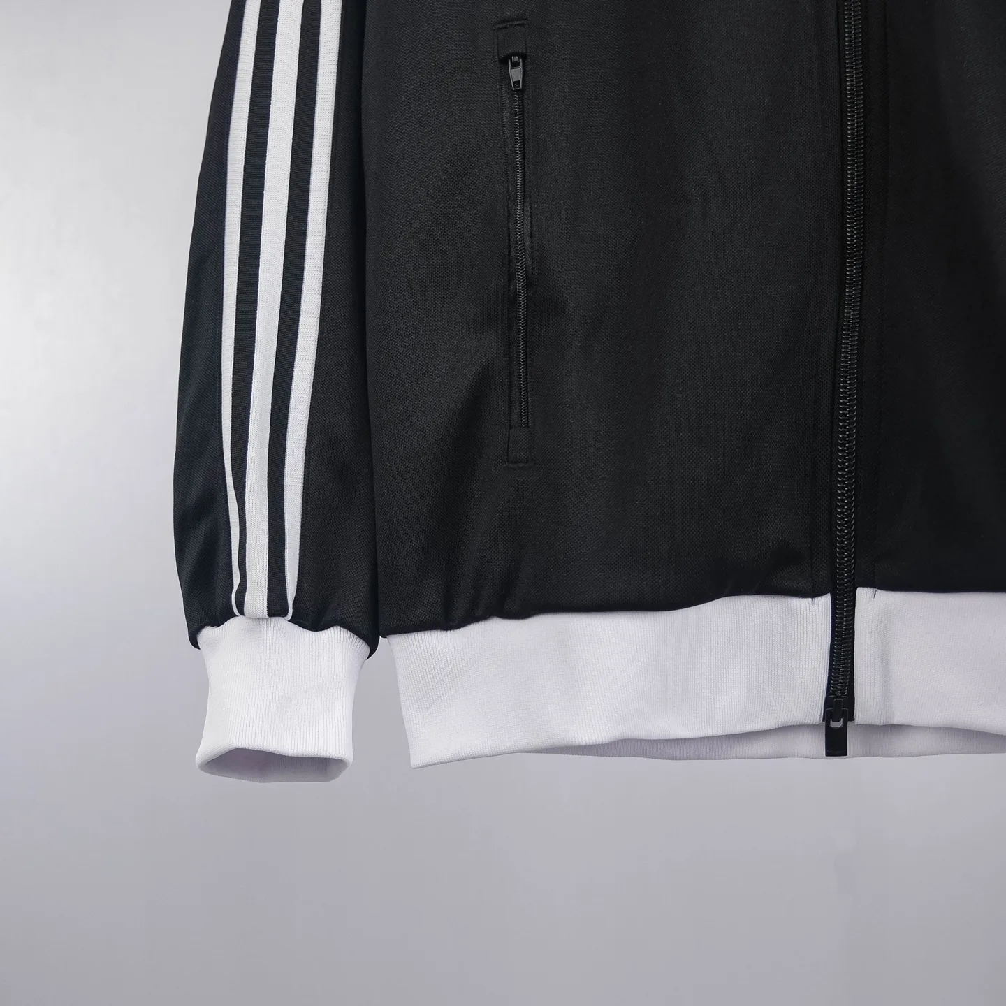 Adicolor Classics 3-Stripes Track Jacket D17021727 — view 8