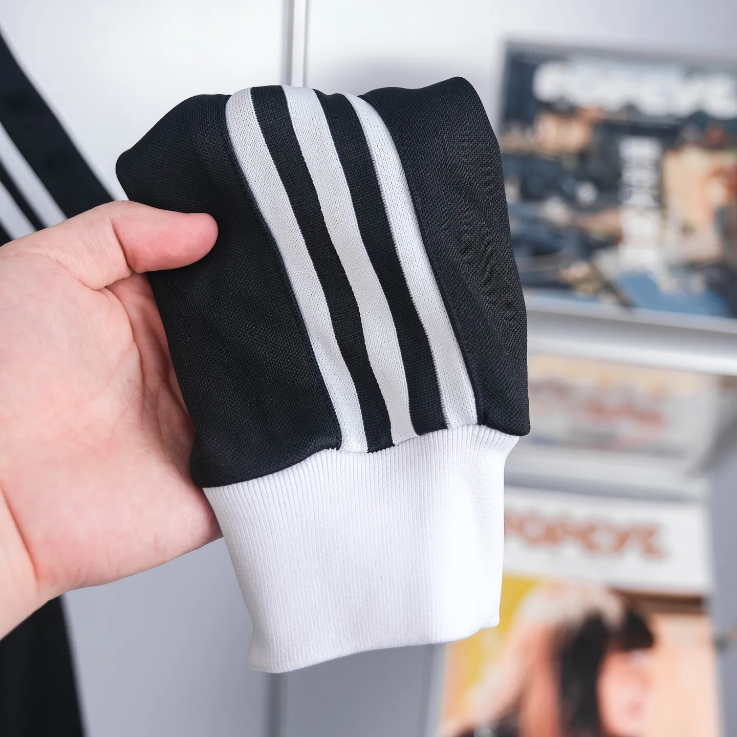 Adicolor Classics 3-Stripes Track Jacket D17021727 — view 10