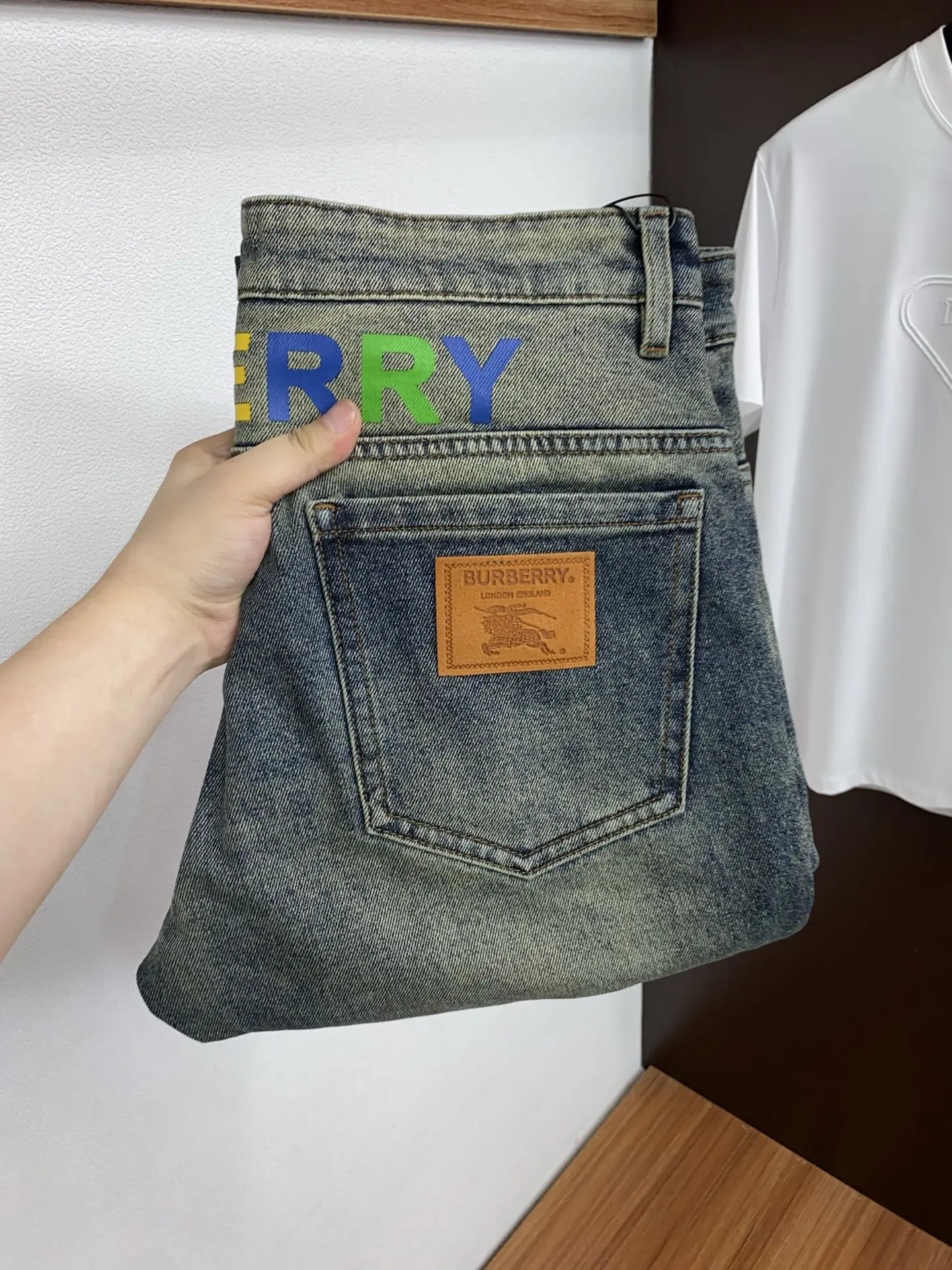 Logo Patch Slim-Straight Jeans D17522575