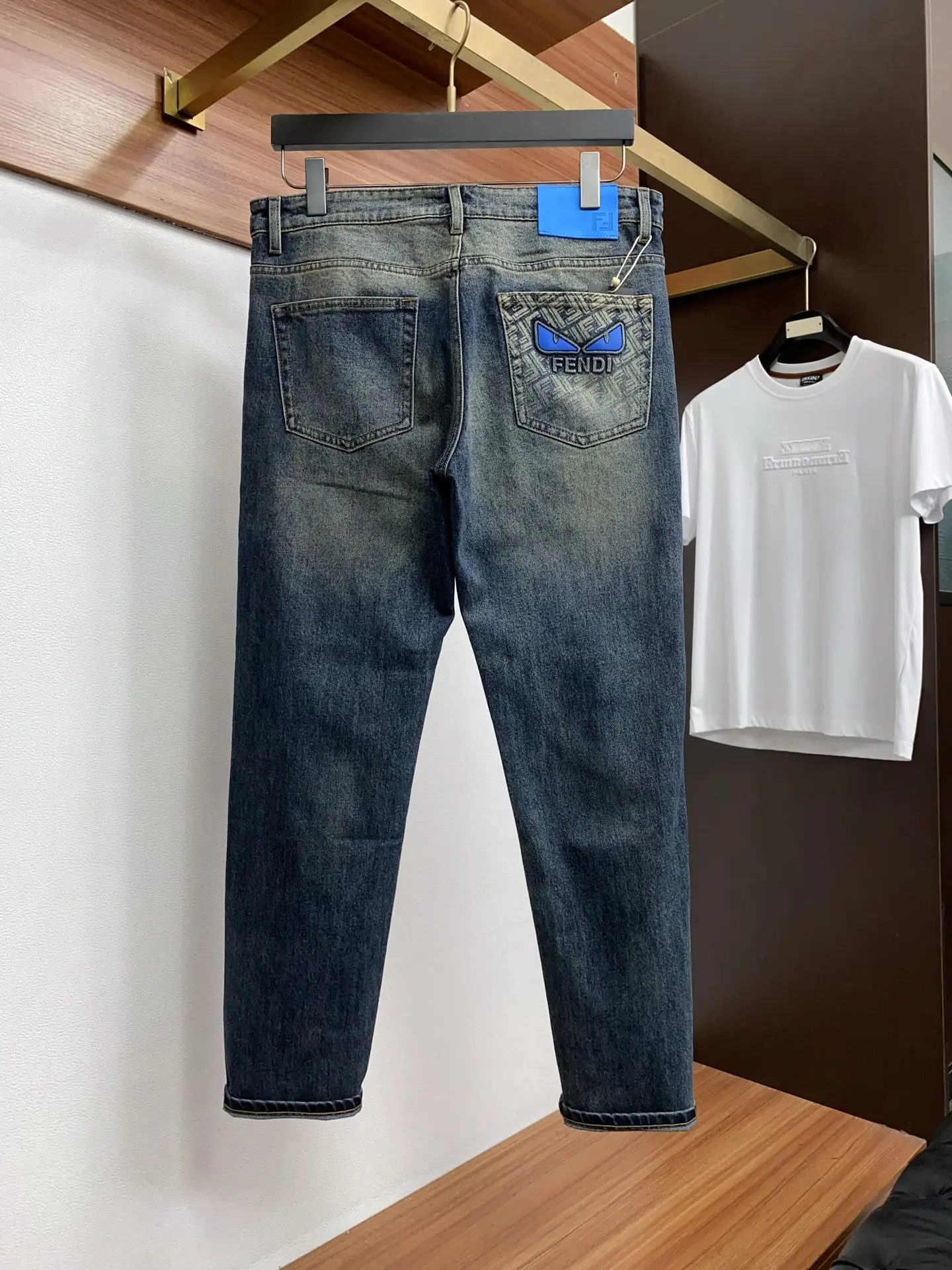 Slim-Fit Straight-Leg Jeans with Logo Patch D17522577 — view 2