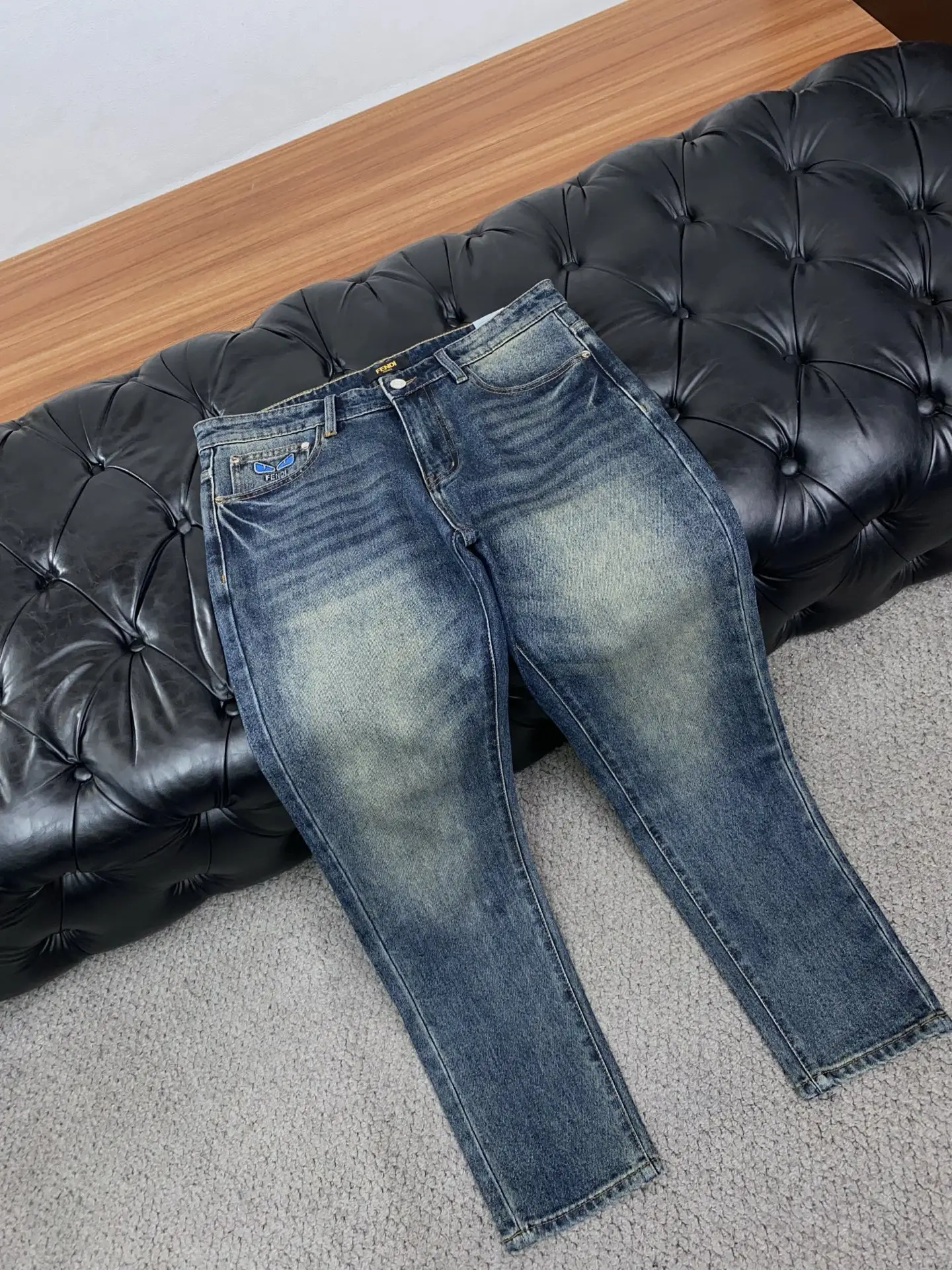 Slim-Fit Straight-Leg Jeans with Logo Patch D17522577 — view 7