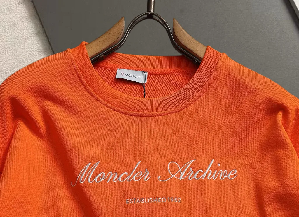 Moncler Archive Logo Embroidered Sweatshirt D17520216 — view 3
