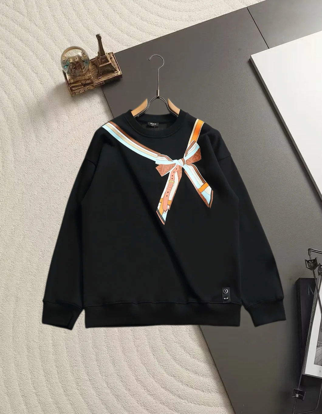 Trompe L'oeil Bow Print Sweatshirt D17520214
