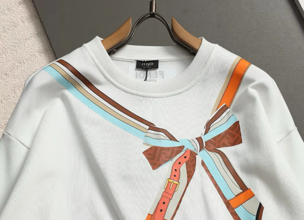 Bow-Print Crew-Neck Sweatshirt D17520215 — view 3