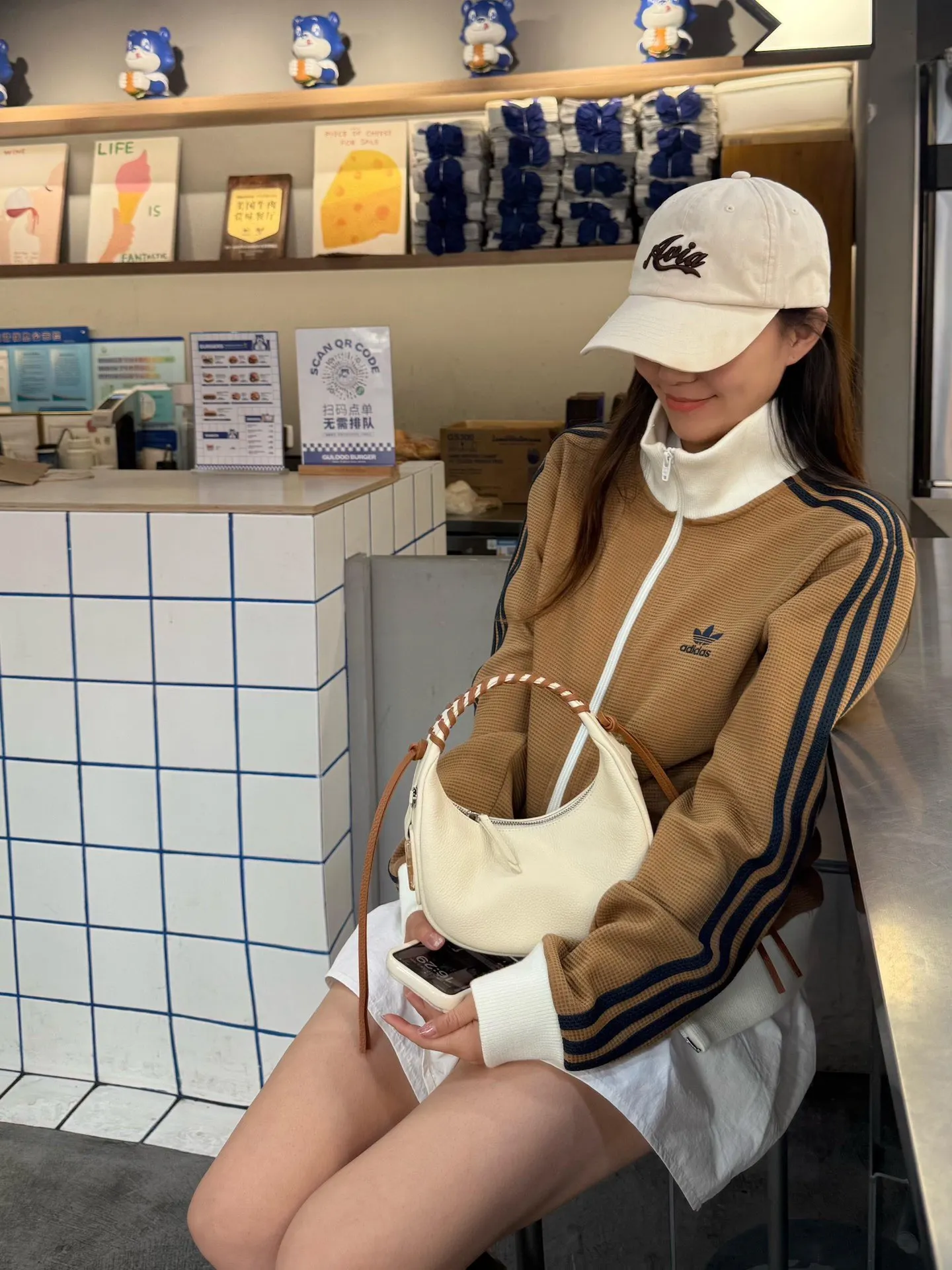 Adicolor Waffle Knit Track Jacket D17521735 — view 2