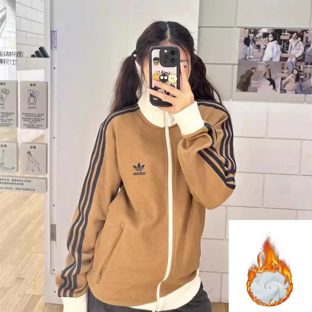 Adicolor Waffle Knit Track Jacket D17521735 — view 8