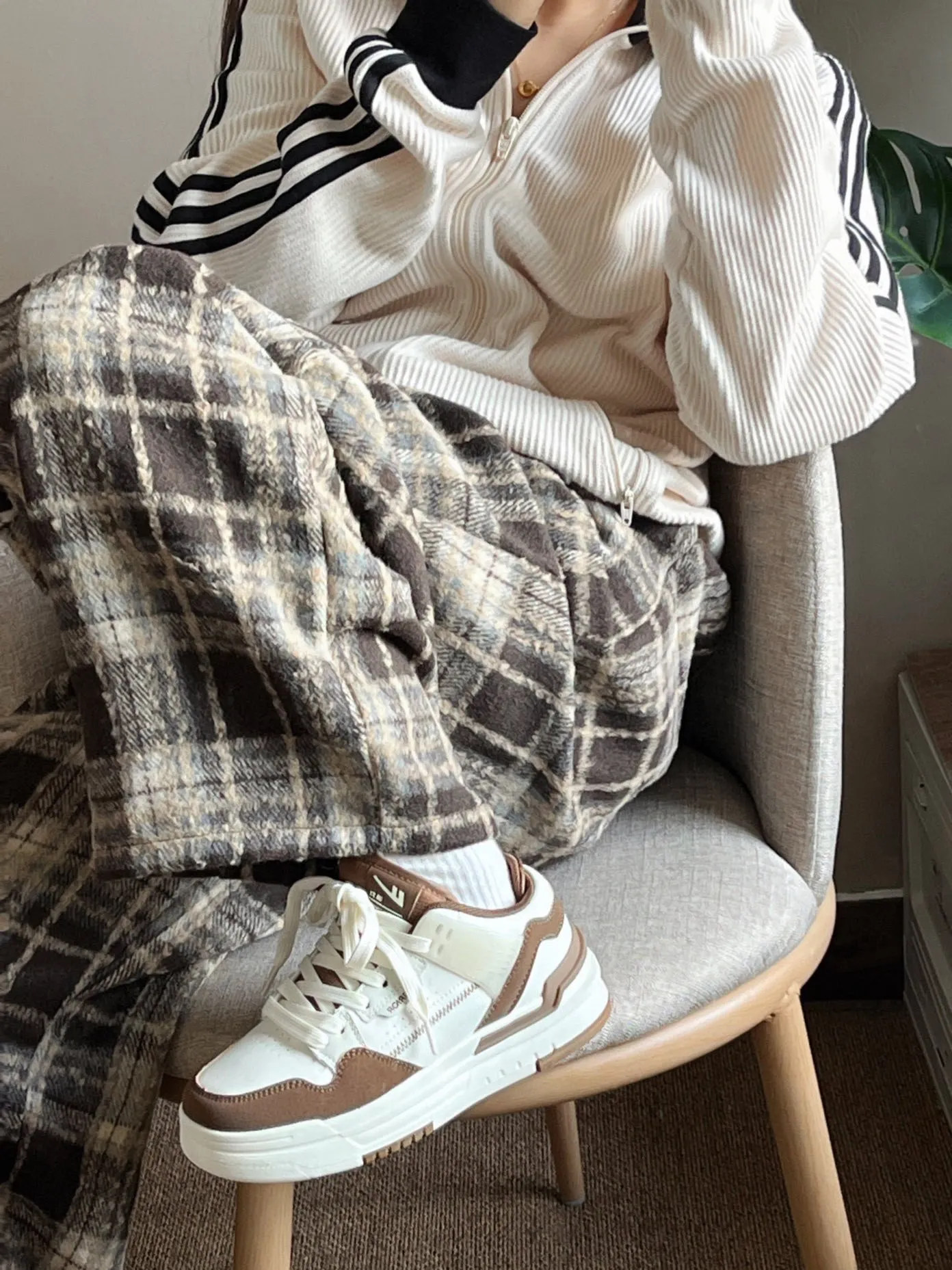 Waffle-Knit Zip-Up Track Jacket D17521734 — view 14