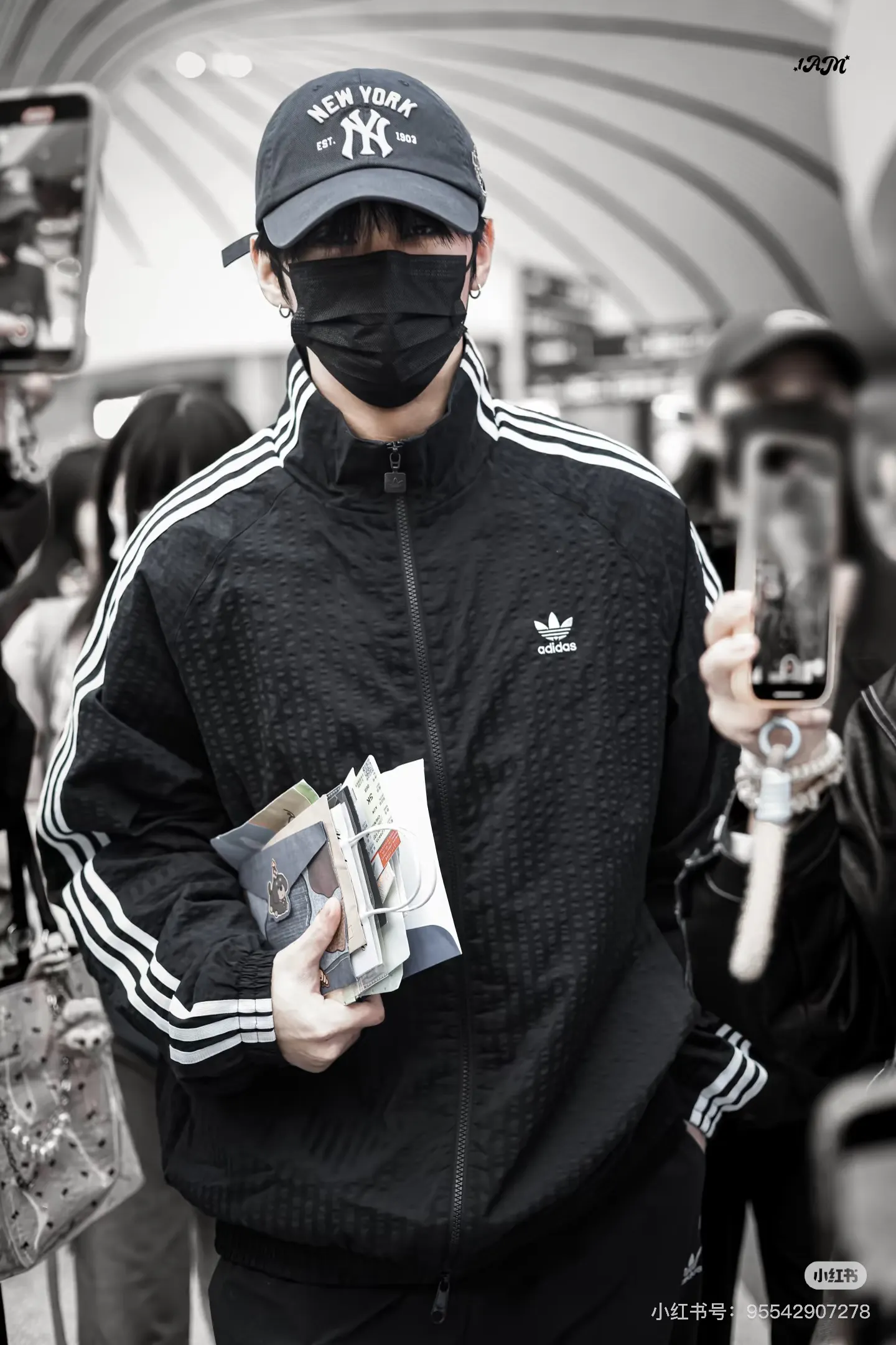 Adidas Originals Seersucker Track Jacket D17521744