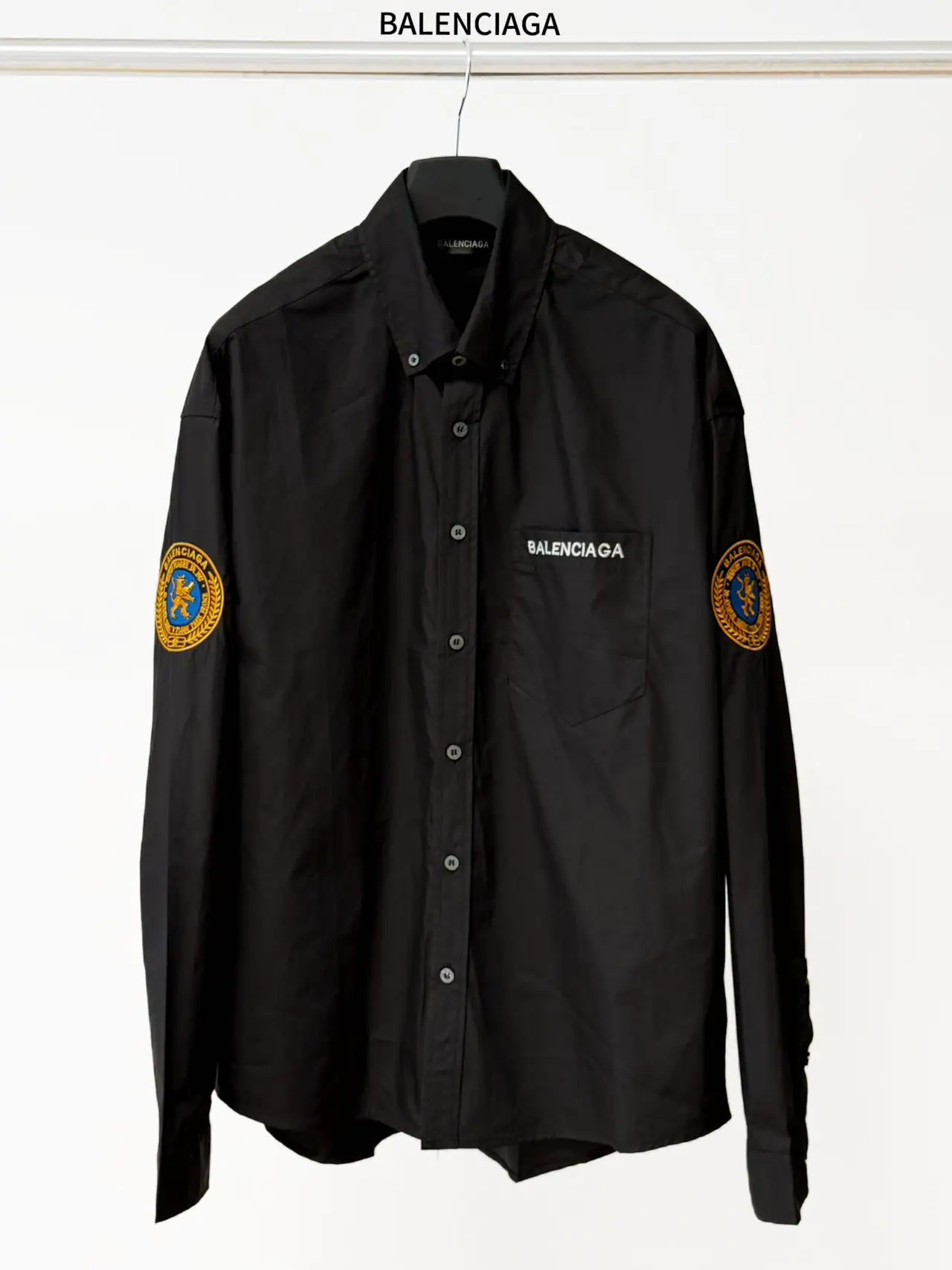 Embroidered Crest Logo Long-Sleeve Shirt D17519830
