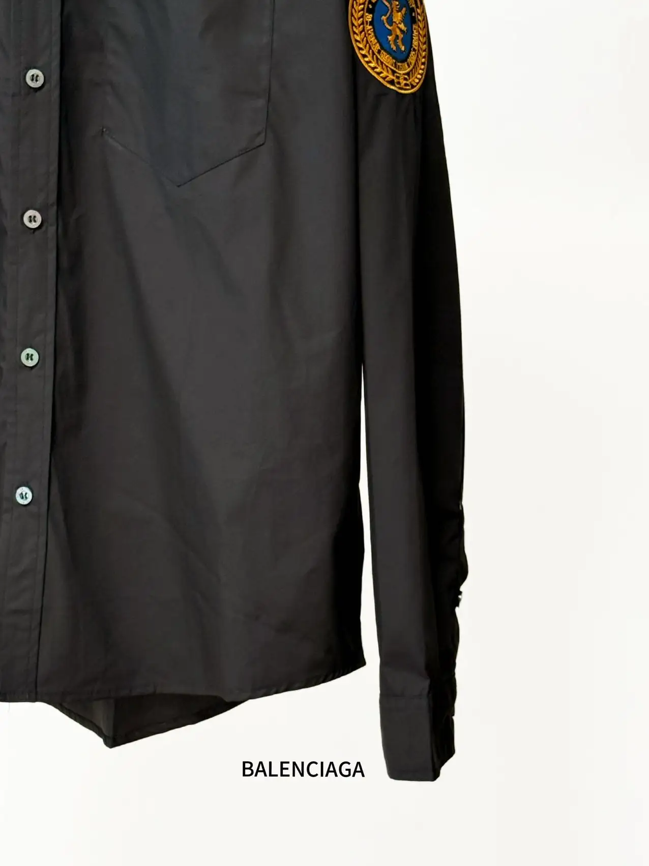 Embroidered Crest Logo Long-Sleeve Shirt D17519830 — view 8