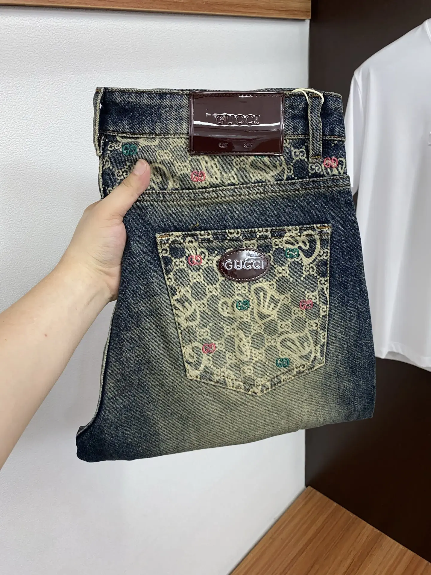 Monogram Slim-Fit Straight-Leg Jeans D18022570