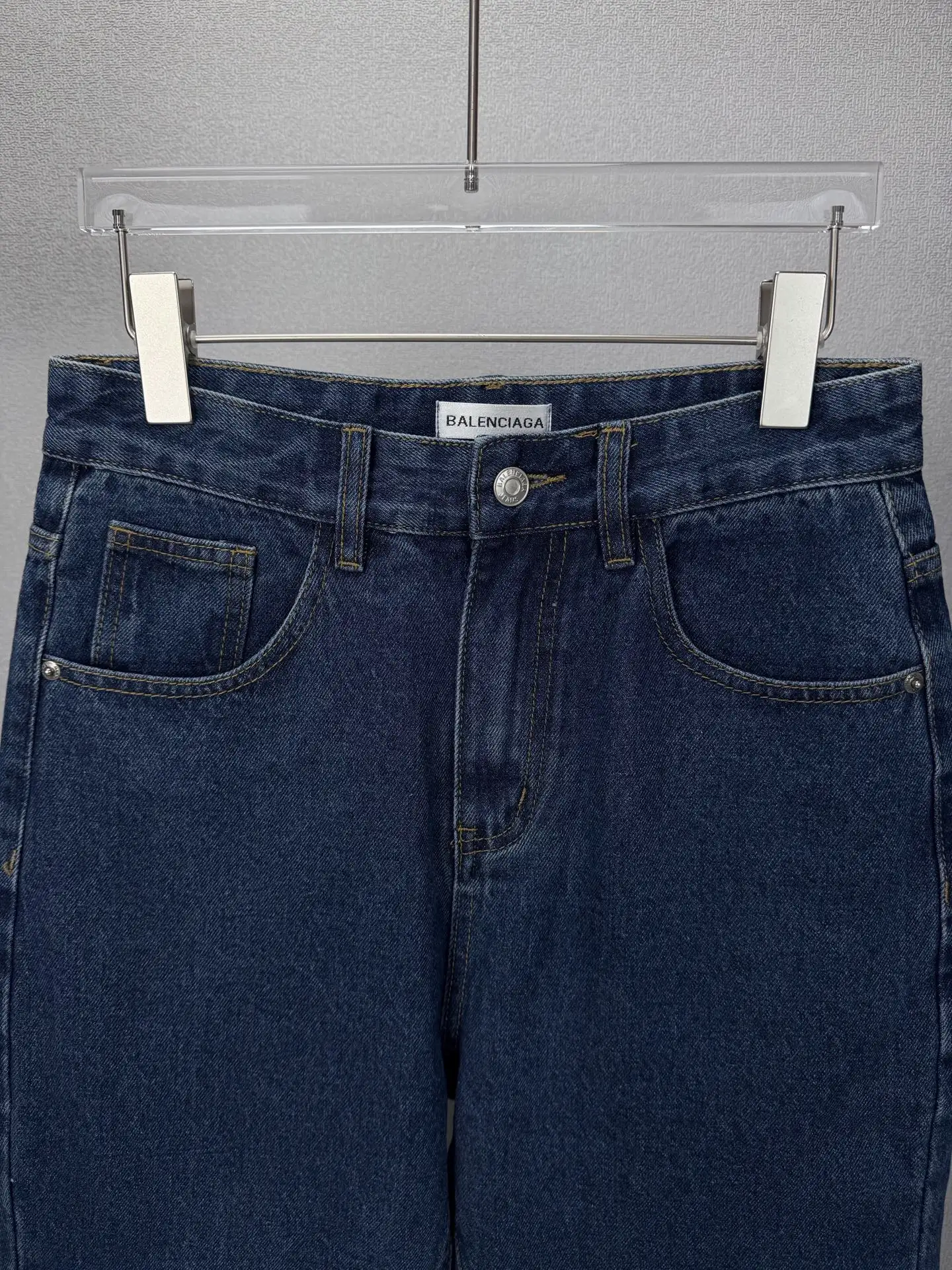 Multi-Logo Straight-Leg Jeans D18021877 — view 3
