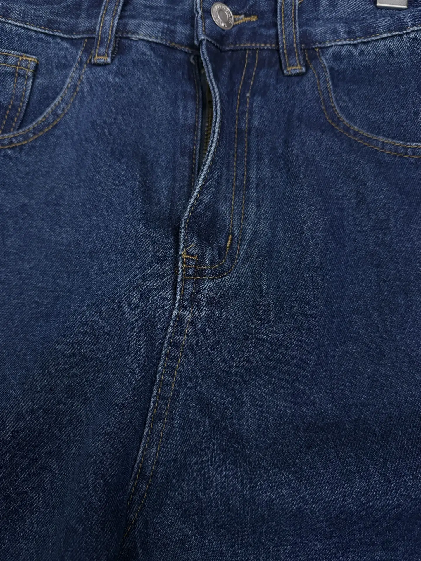 Multi-Logo Straight-Leg Jeans D18021877 — view 6