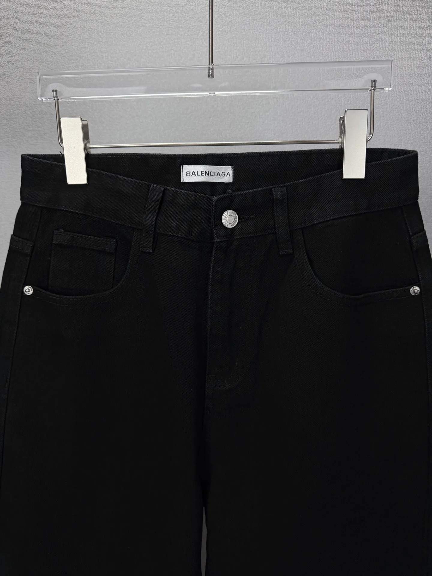 Multi-Logo Embroidered Wide-Leg Jeans D18021878 — view 3