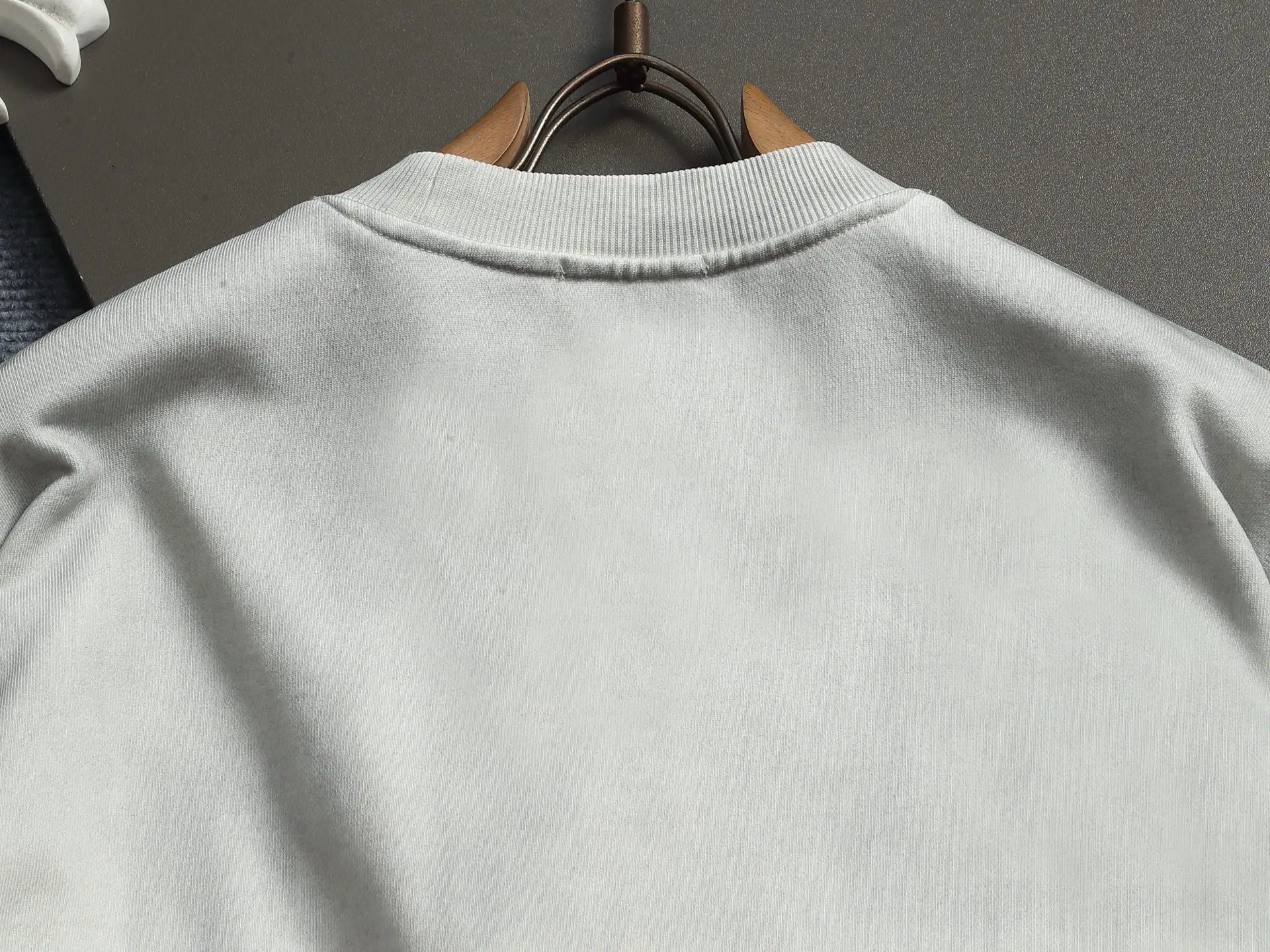 Anagram Embroidered Tie-Dye Sweatshirt D18021934 — view 9