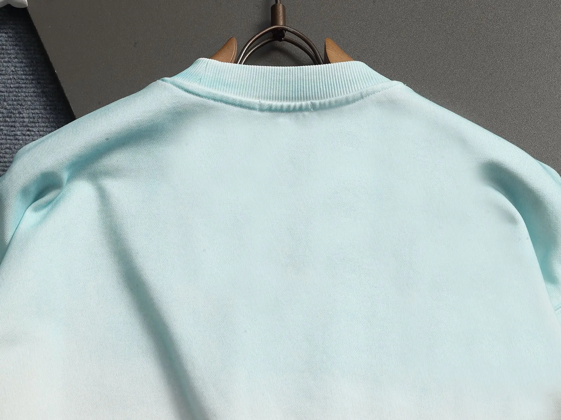 Anagram Embroidered Tie-Dye Sweatshirt D18021933 — view 9