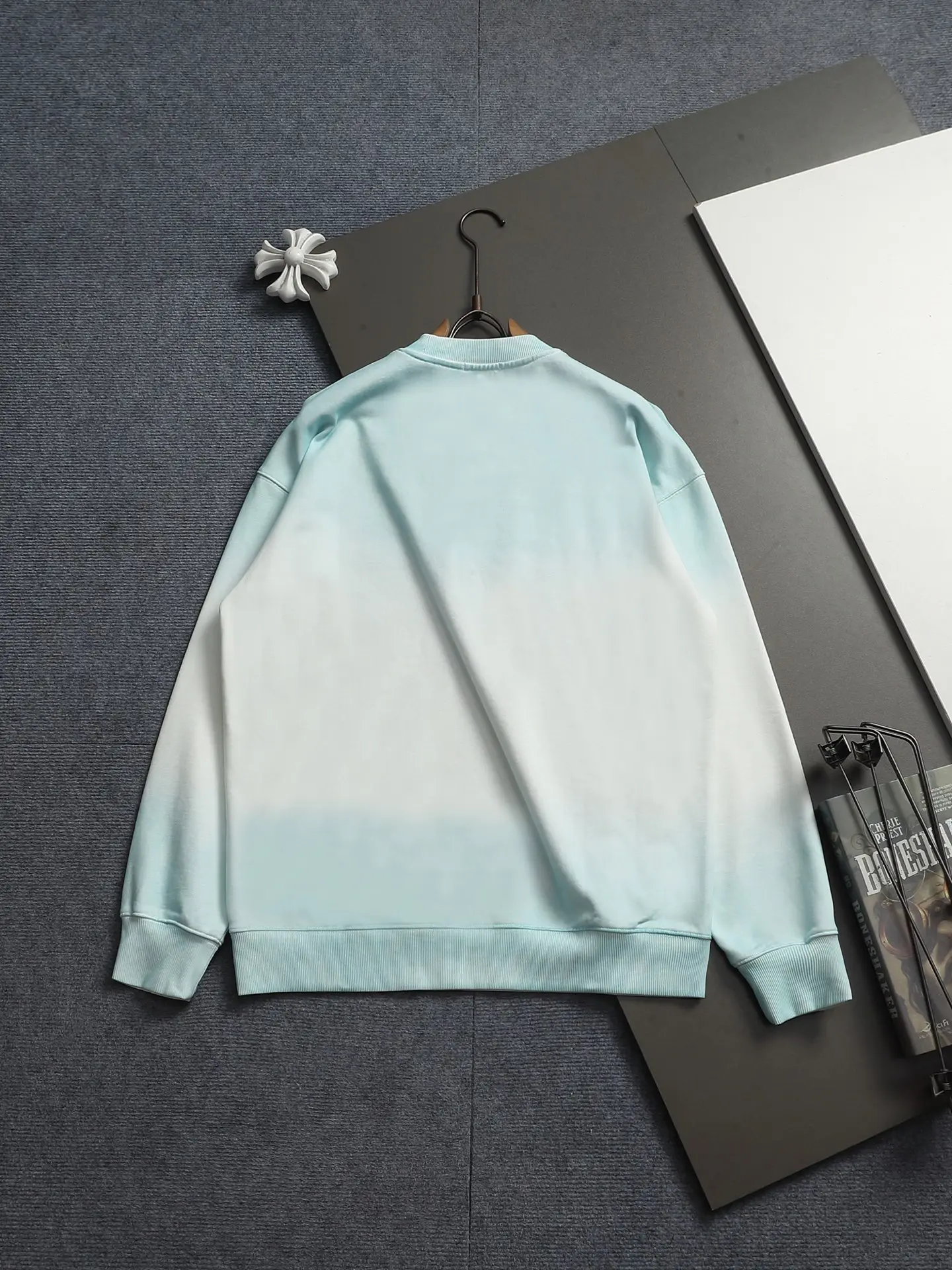 Anagram Embroidered Tie-Dye Sweatshirt D18021933 — view 10