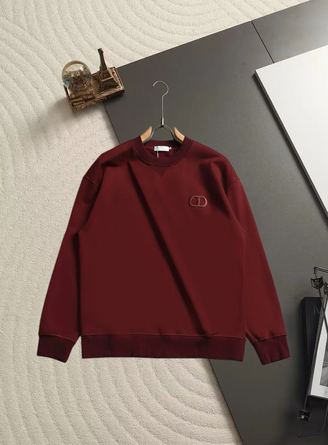 CD Logo Embroidered Crew-Neck Sweatshirt D18020195