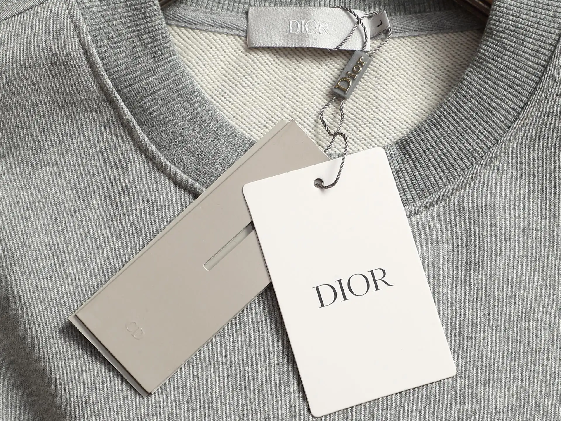 CD Icon Embroidered Crew-Neck Sweatshirt D18020196 — view 6