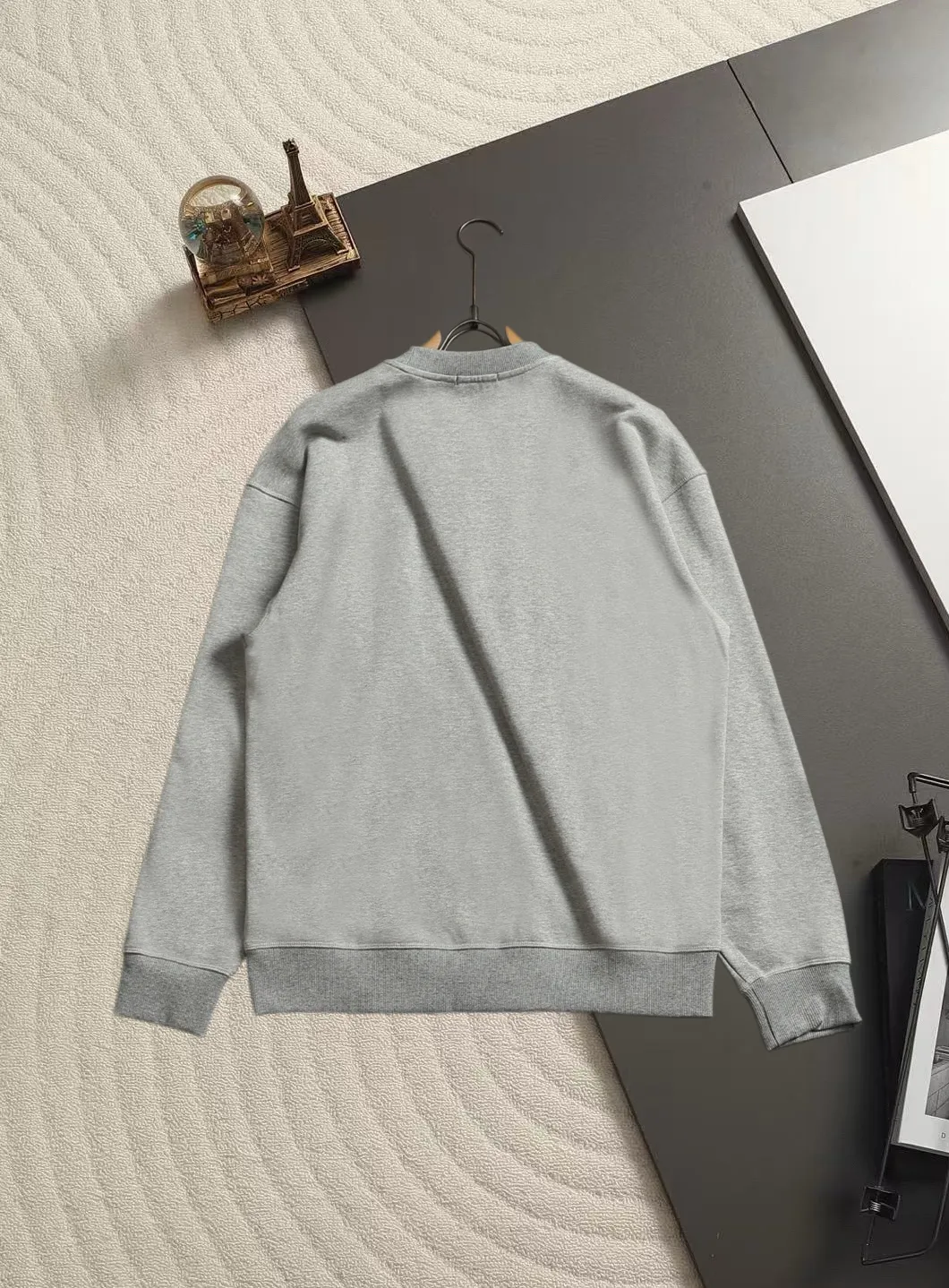 CD Icon Embroidered Crew-Neck Sweatshirt D18020196 — view 11
