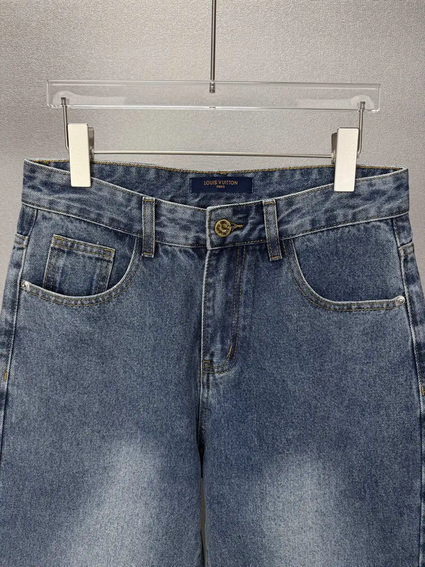 Straight-Leg Washed Denim Jeans D18021871 — view 3
