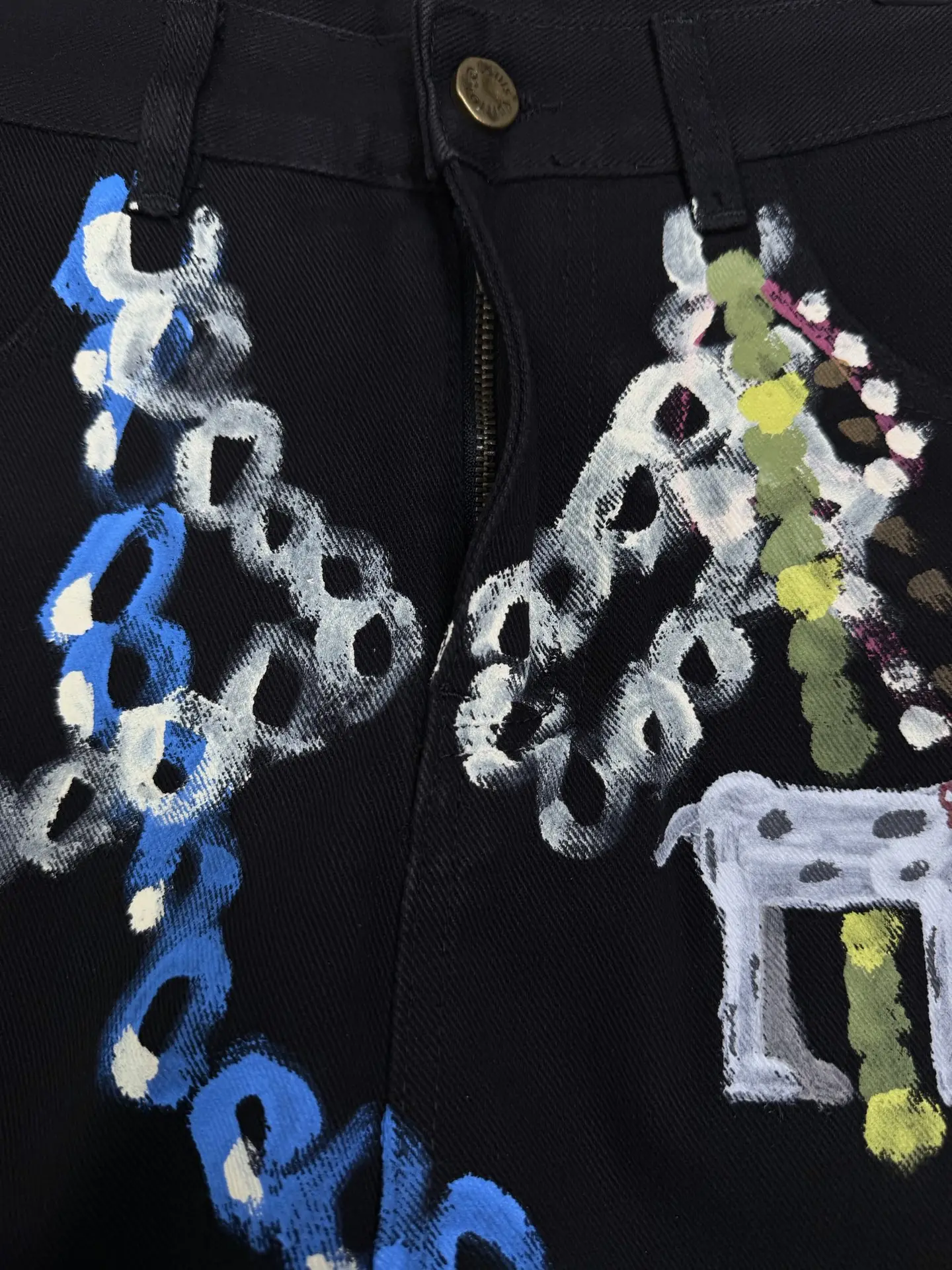Graffiti Chain Print Straight-Leg Jeans D18021874 — view 6
