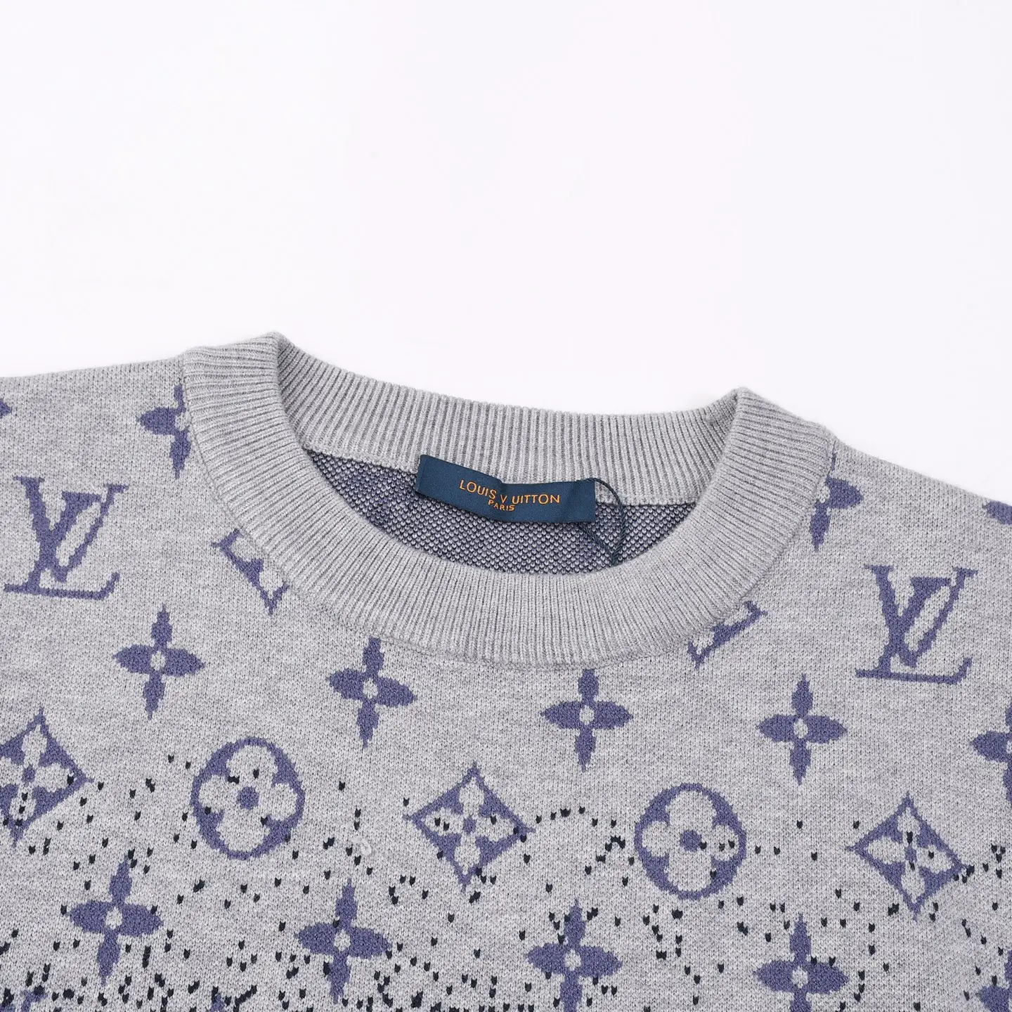 Monogram Gradient Crew-Neck Sweater D18020334 — view 4