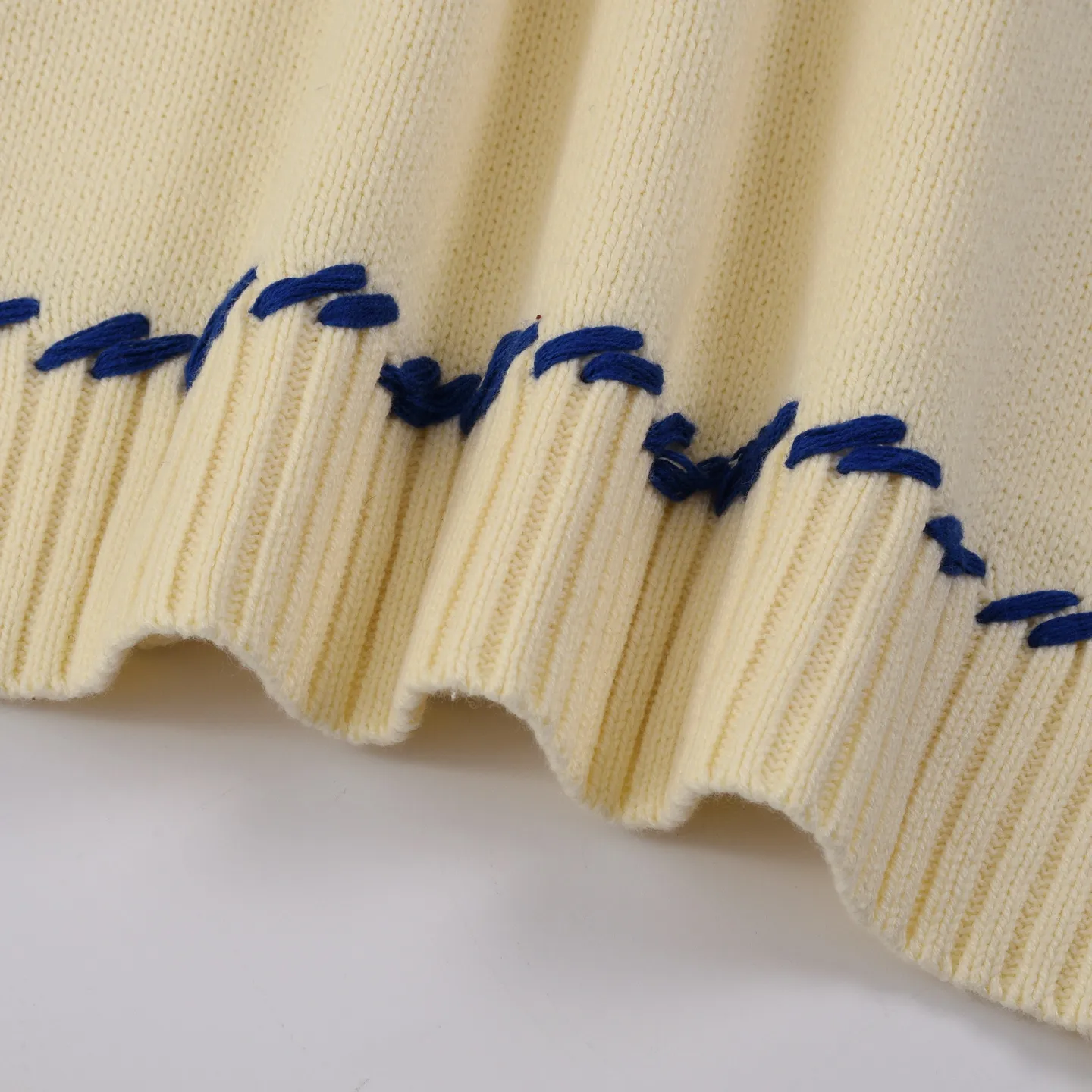 Ami de Coeur Intarsia Knit Sweater D18020329 — view 6