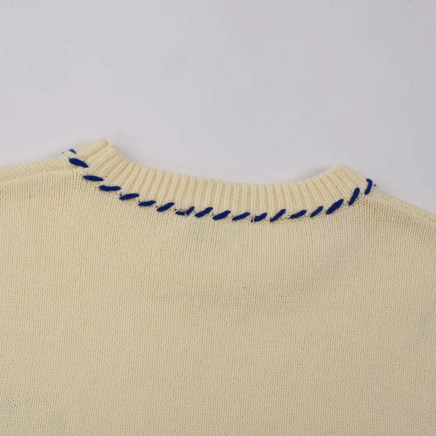 Ami de Coeur Intarsia Knit Sweater D18020329 — view 11