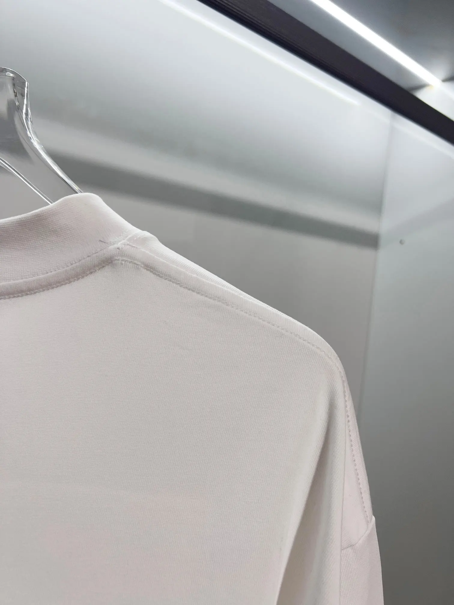 Cross Patch Long-Sleeve Cotton T-Shirt D18022885 — view 8