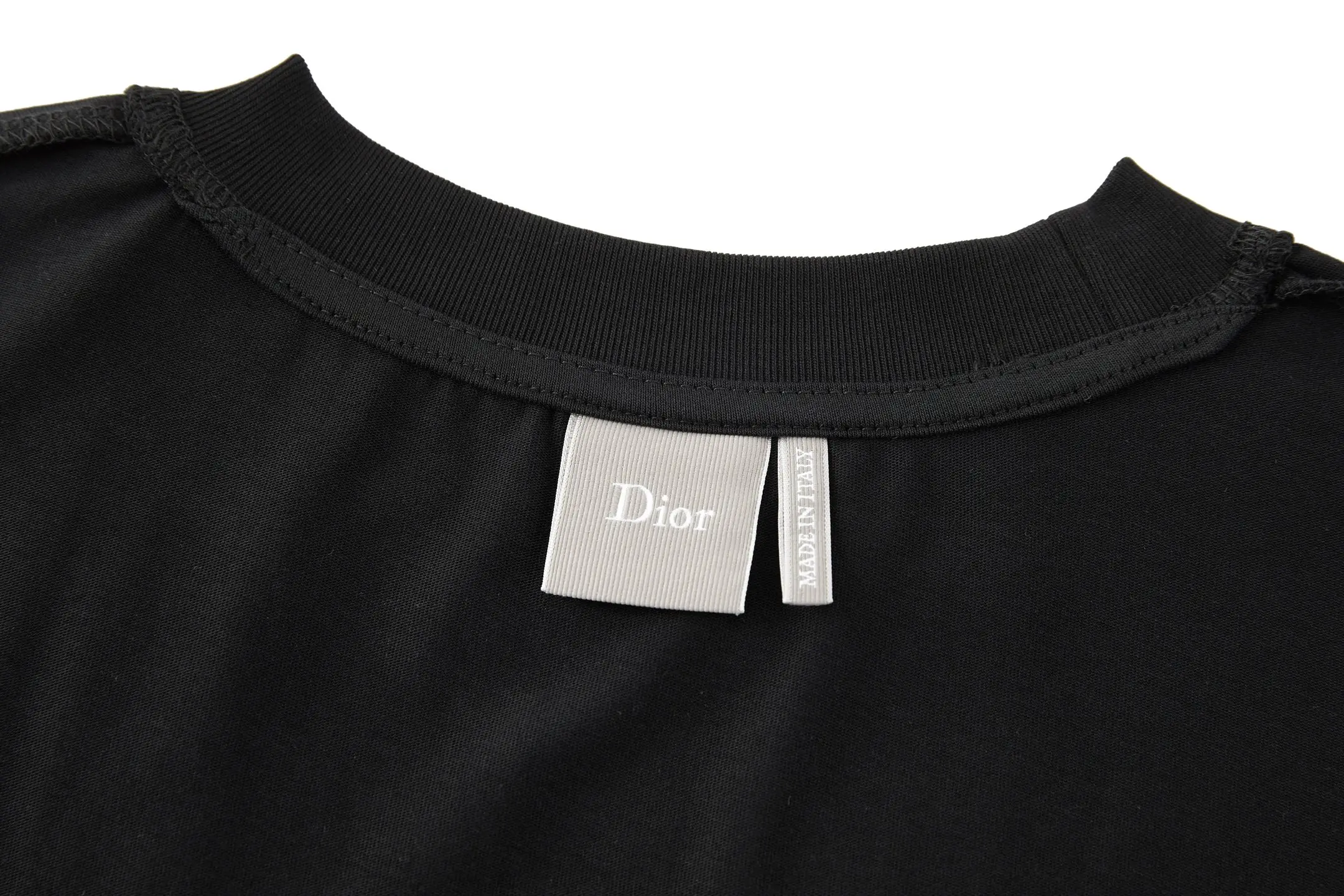 Logo-Embroidered Long-Sleeved T-Shirt D18019854 — view 5