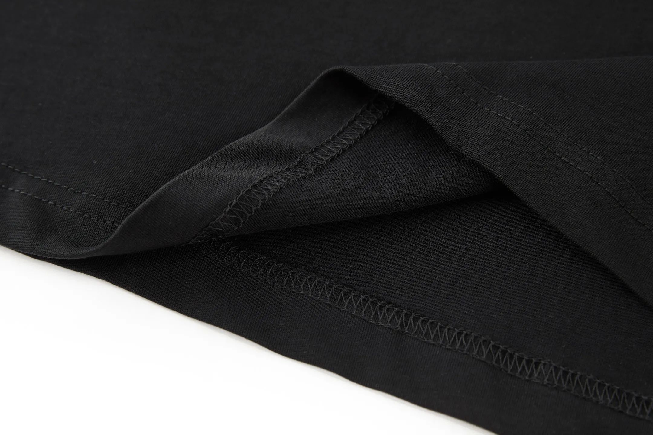 Logo-Embroidered Long-Sleeved T-Shirt D18019854 — view 6