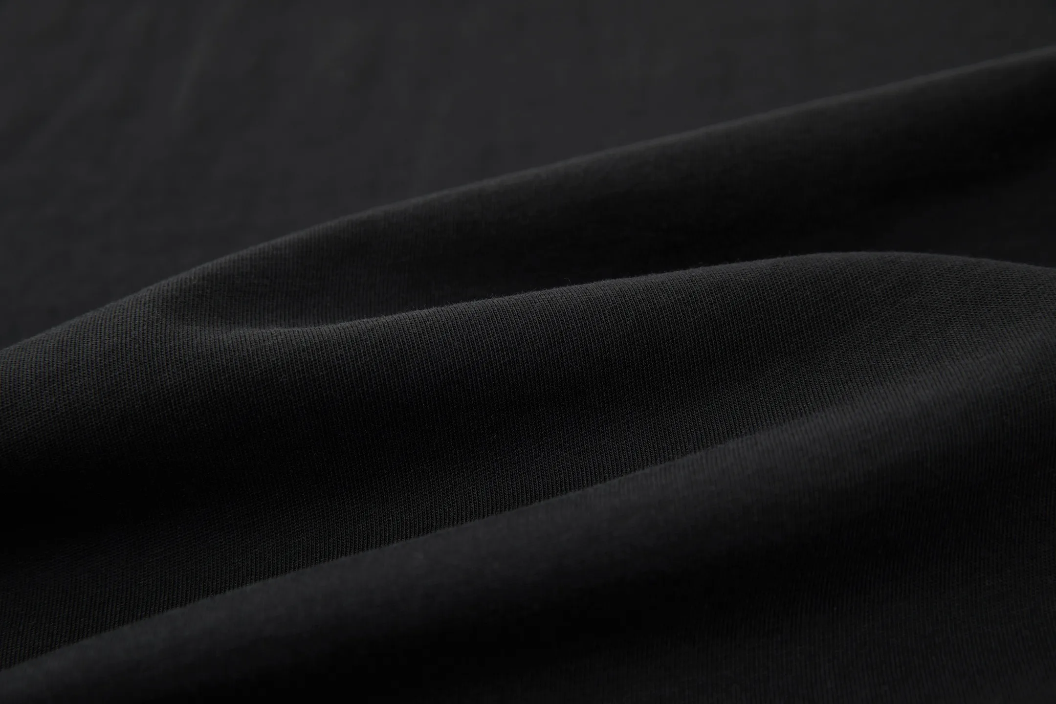 Logo-Embroidered Long-Sleeved T-Shirt D18019854 — view 7