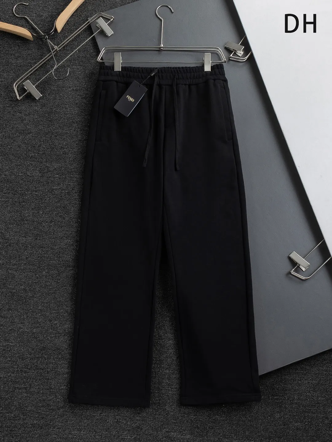 Logo-Embroidered Straight-Leg Trousers D18022818
