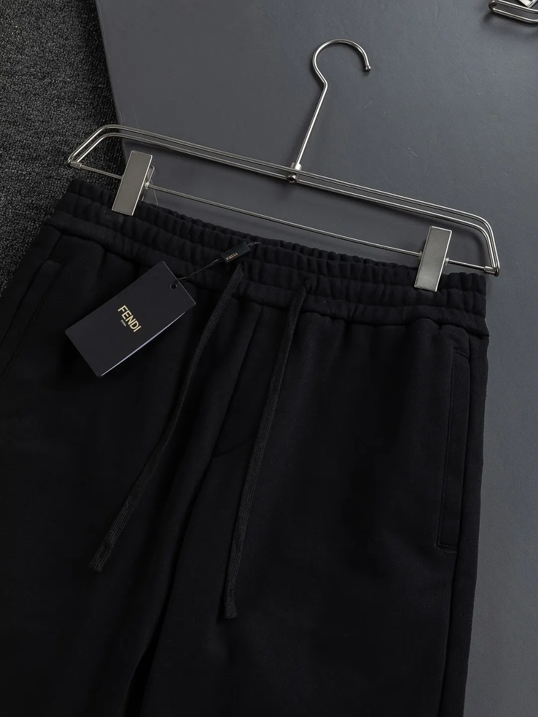 Logo-Embroidered Straight-Leg Trousers D18022818 — view 5