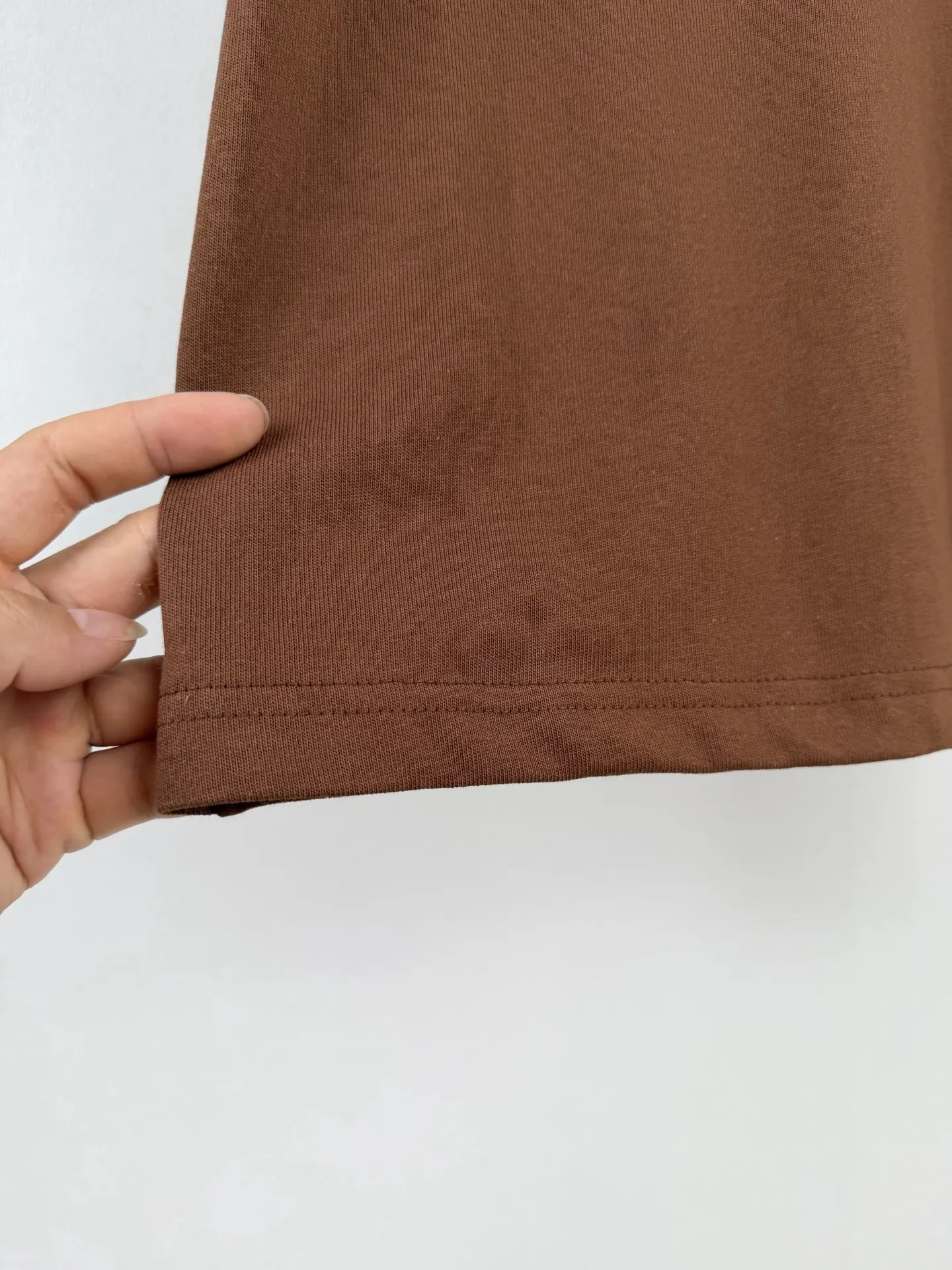 Embroidered Felt Logo Cotton T-Shirt D18020031 — view 10