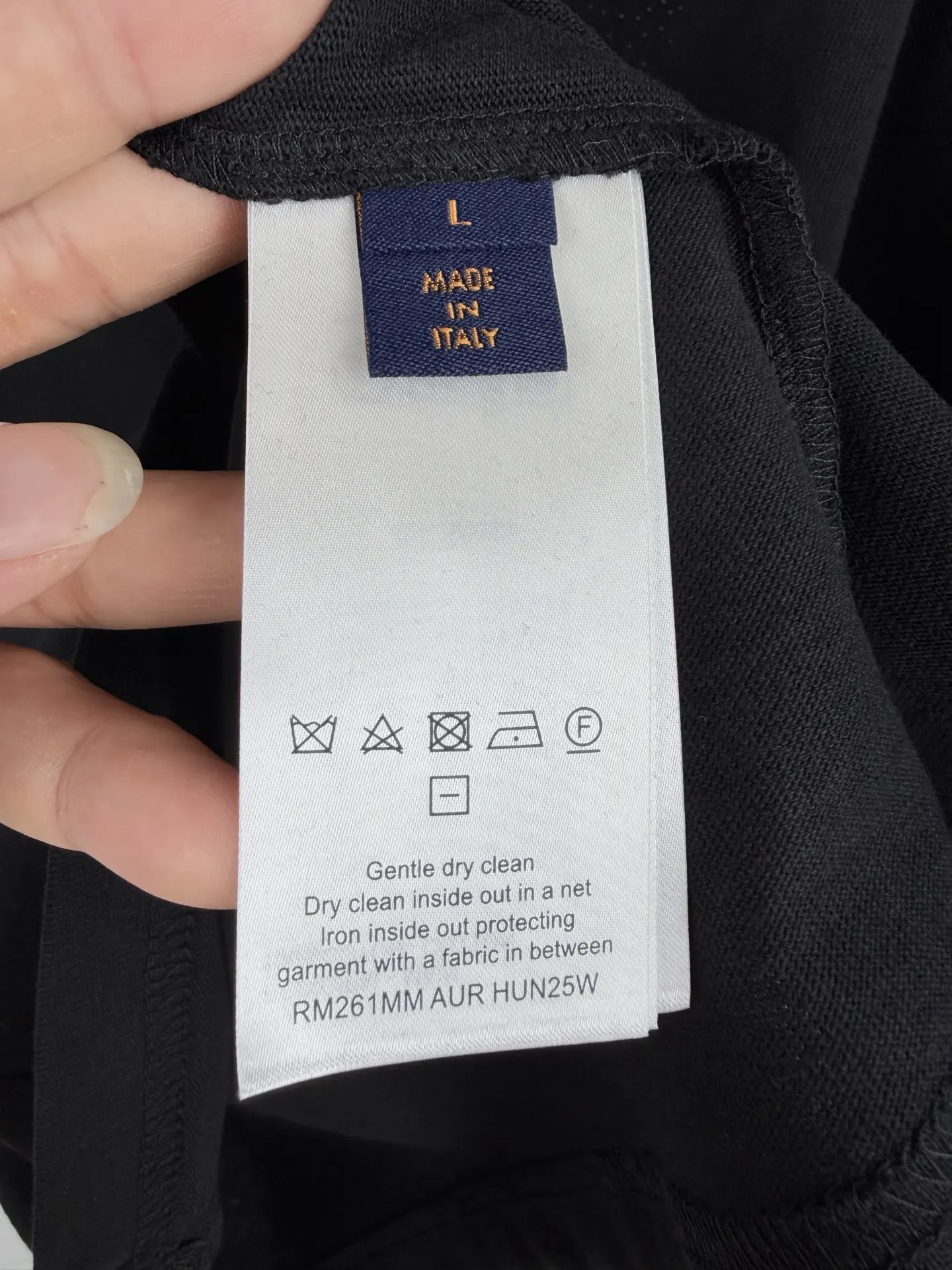 Embellished Logo Cotton T-Shirt D18020032 — view 13