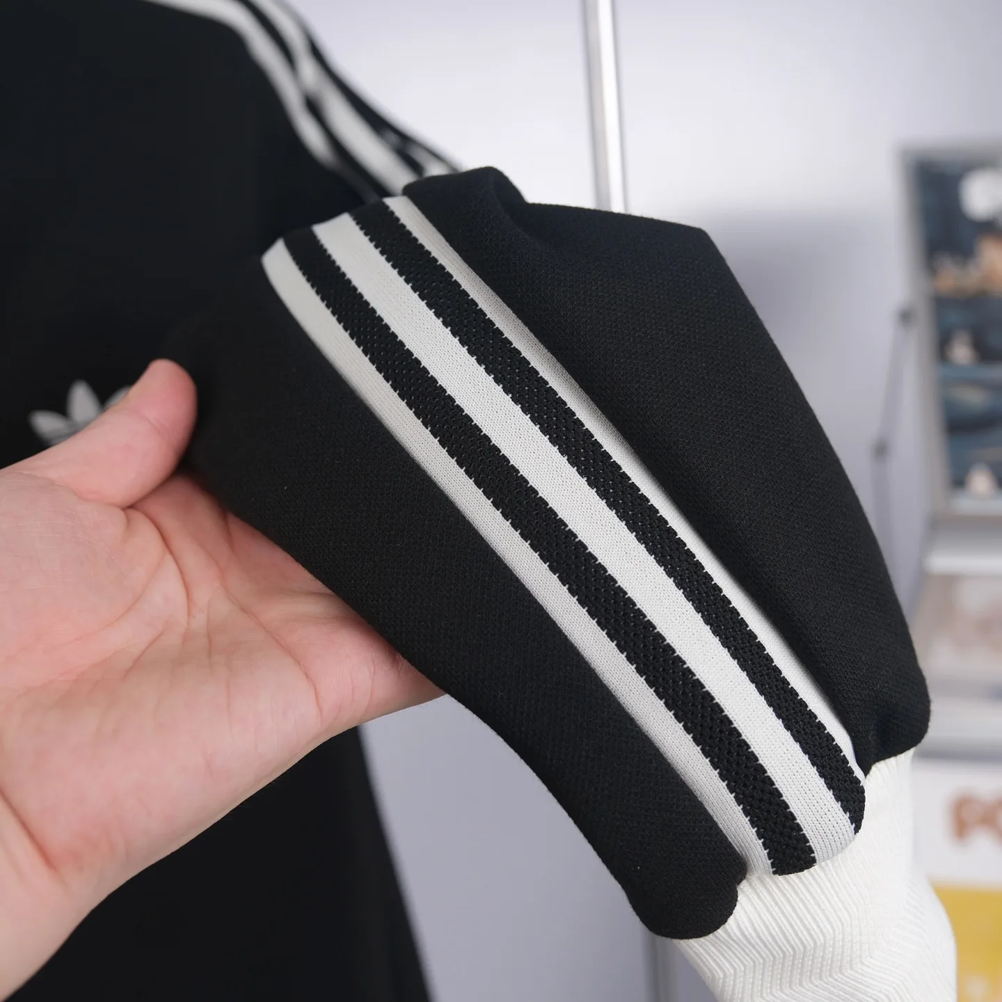 Adidas Originals 3-Stripe Track Jacket D18021773 — view 9