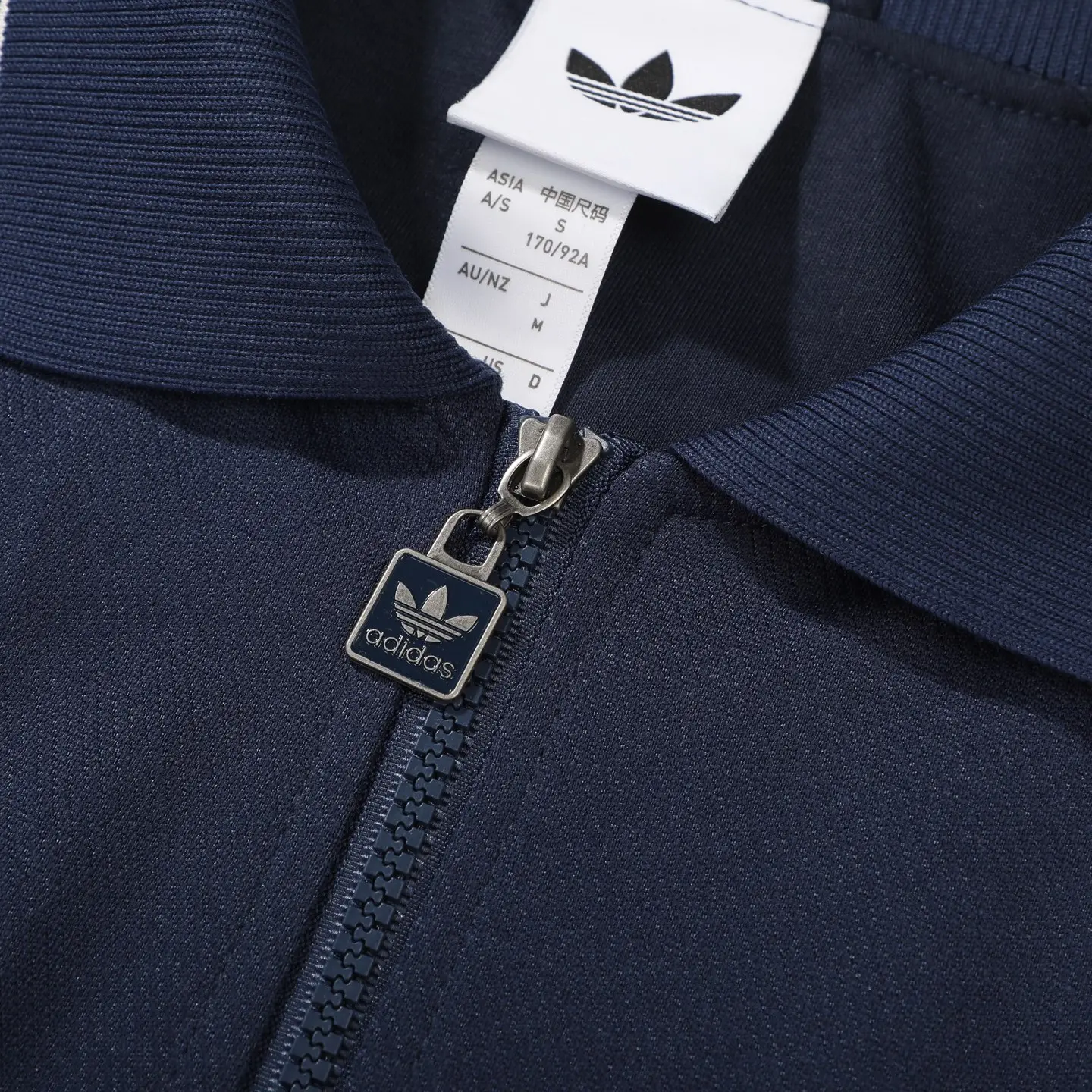 Adicolor Classics 3-Stripes Track Jacket D18021771 — view 6